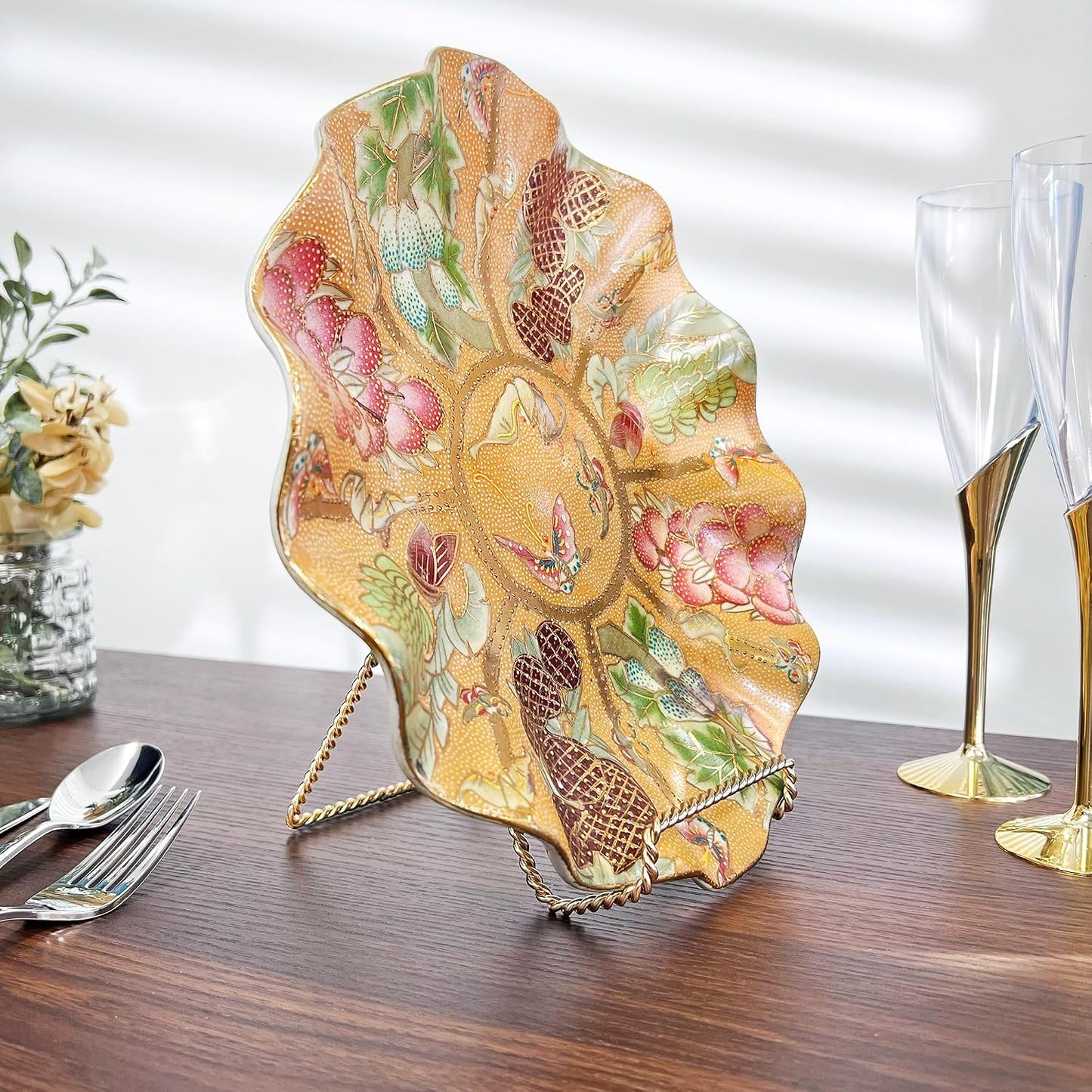 Twisted -toned Wire Easel Stand / Gold