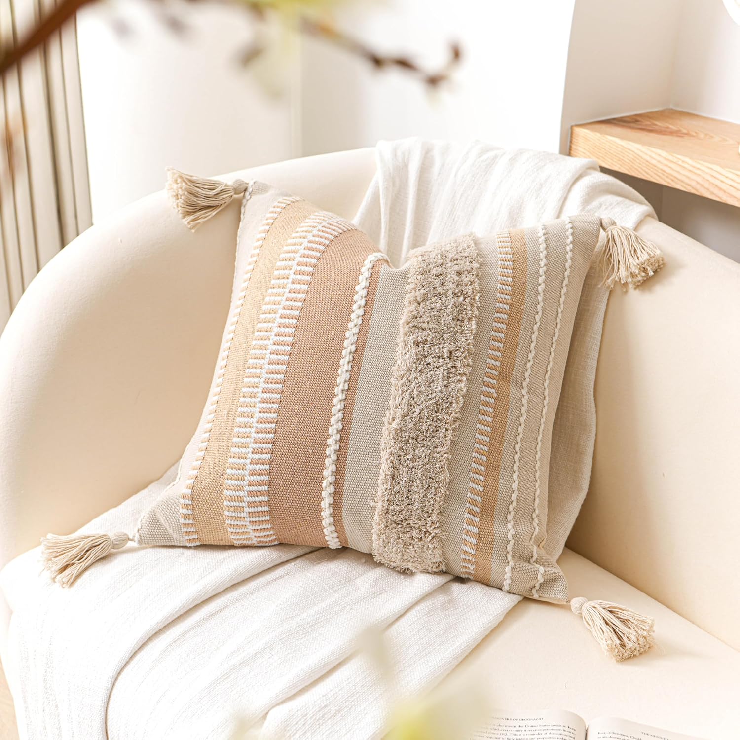 Throw Pillow Cover / 20 x 20 / Cream