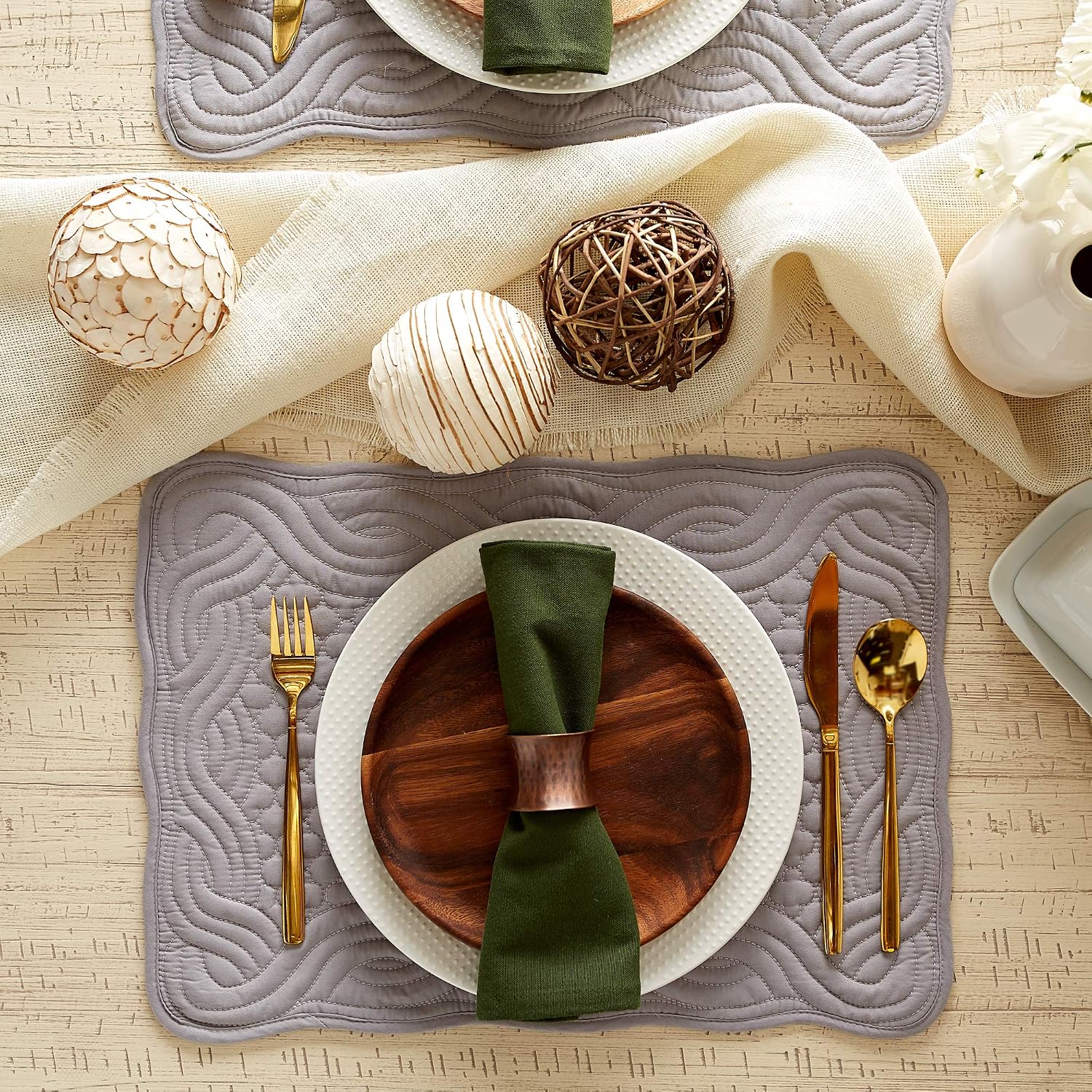 DII Quilted Farmhouse Collection Tabletop, Placemat Set, Gray, 6 Piece