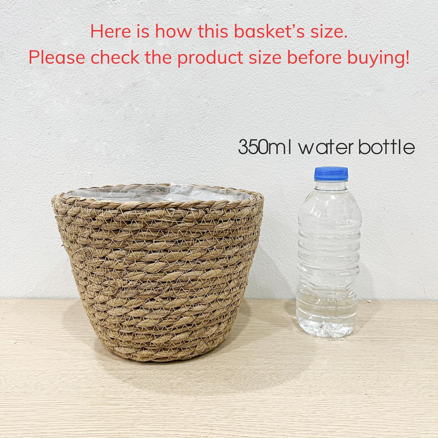 Hand Woven Wicker Cover Storage / 7.1 x 5.9