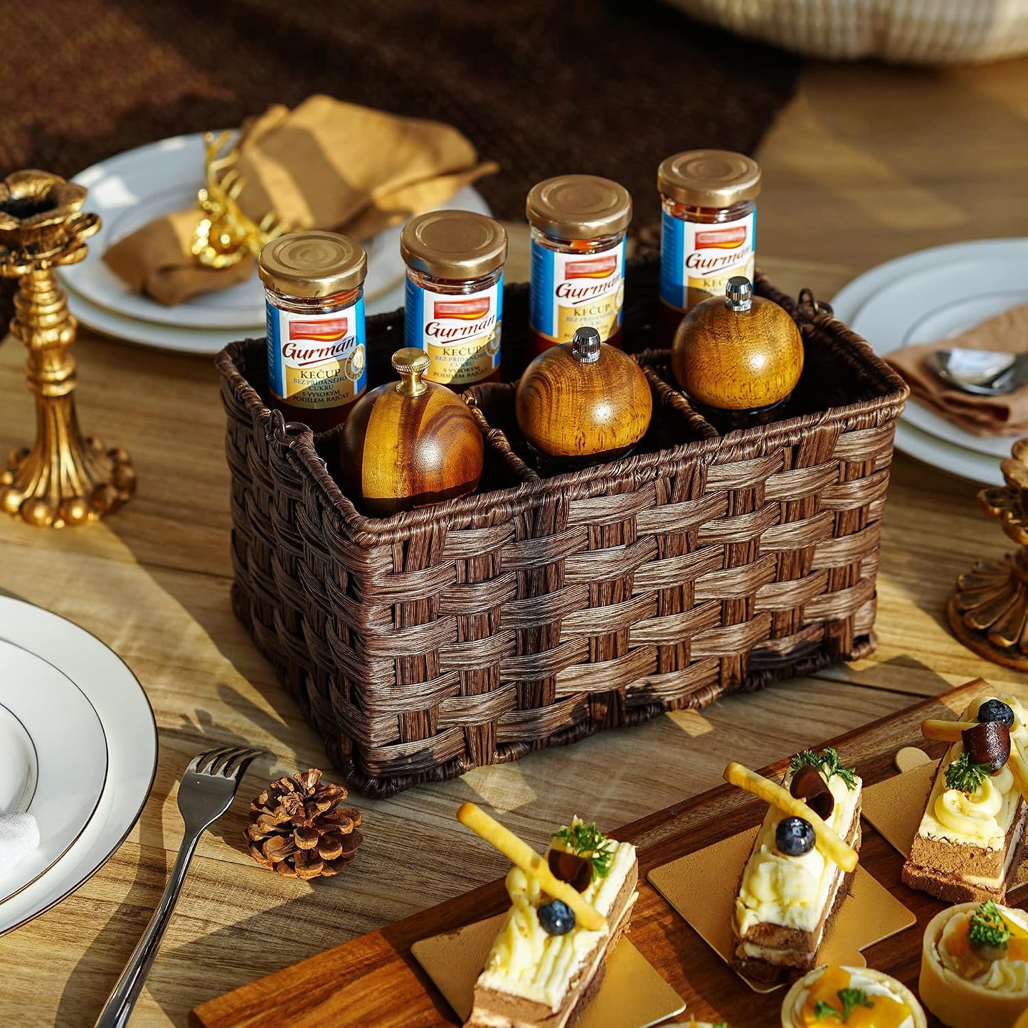 Wicker Utensil Holder Organizer / Brown