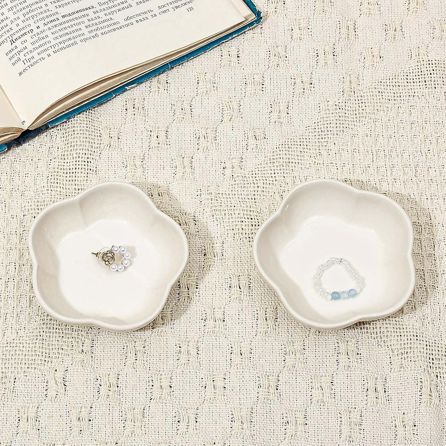 Decorative Plate Tray / Flower Key Holder Bowl for Women