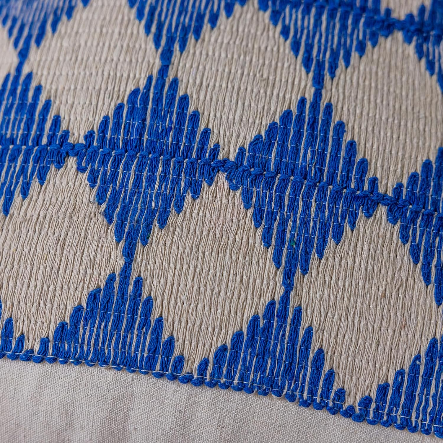 Tassels Farmhouse Pillow Covers / 20 x 12 / Blue Plaid