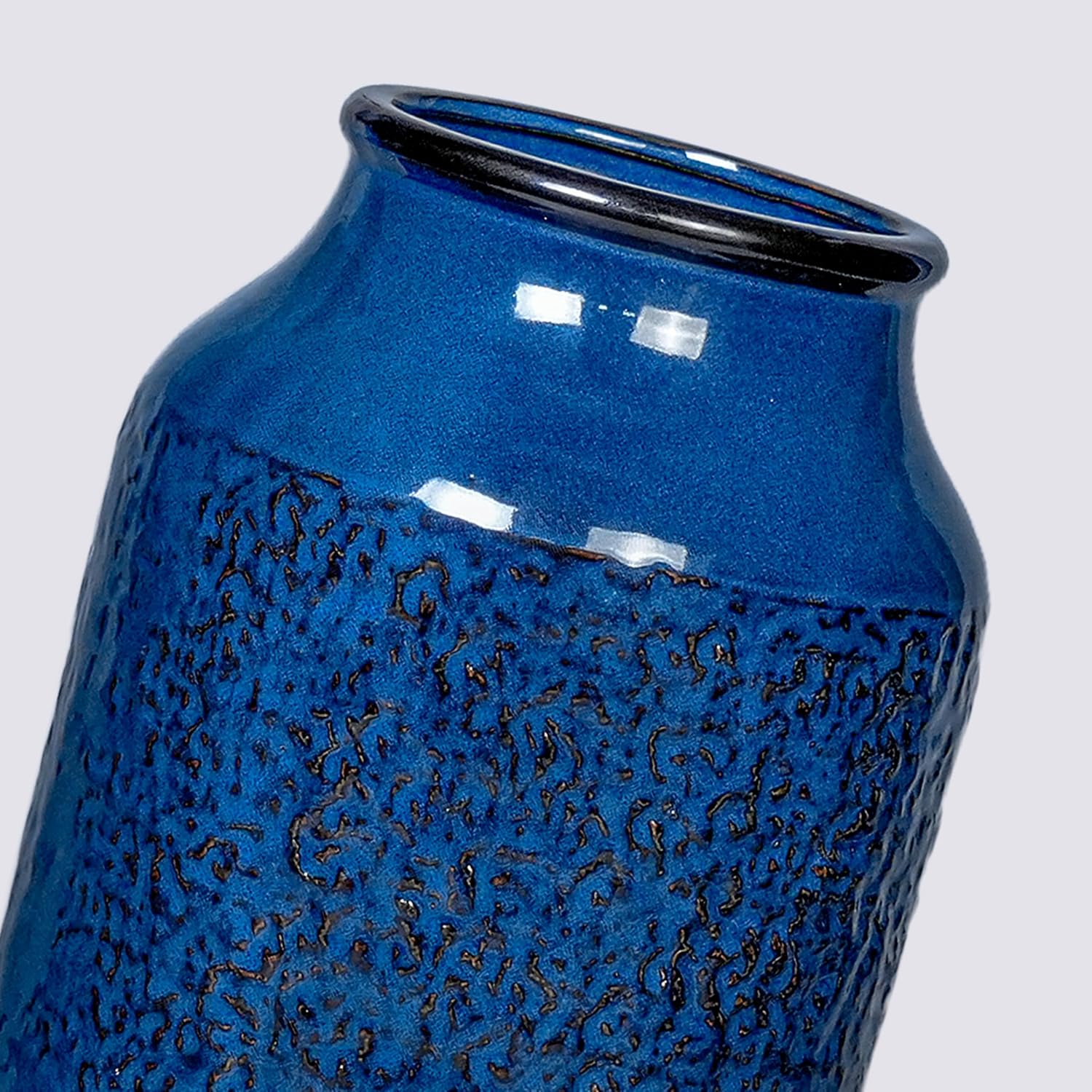 Ceramic Flower Vase / Blue - 2 / 9 Inch