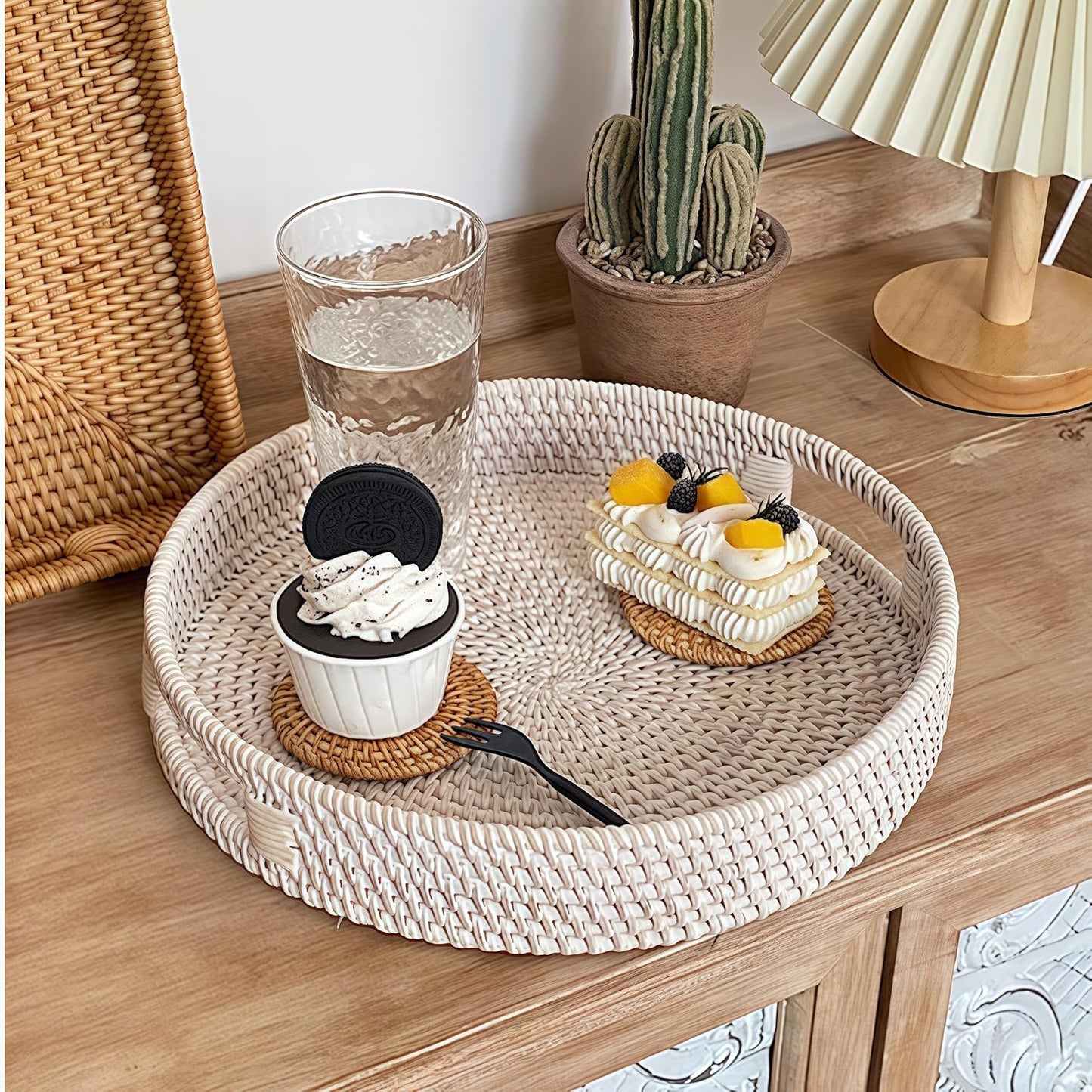 Round Rattan Tray / Whitewash / 11.8