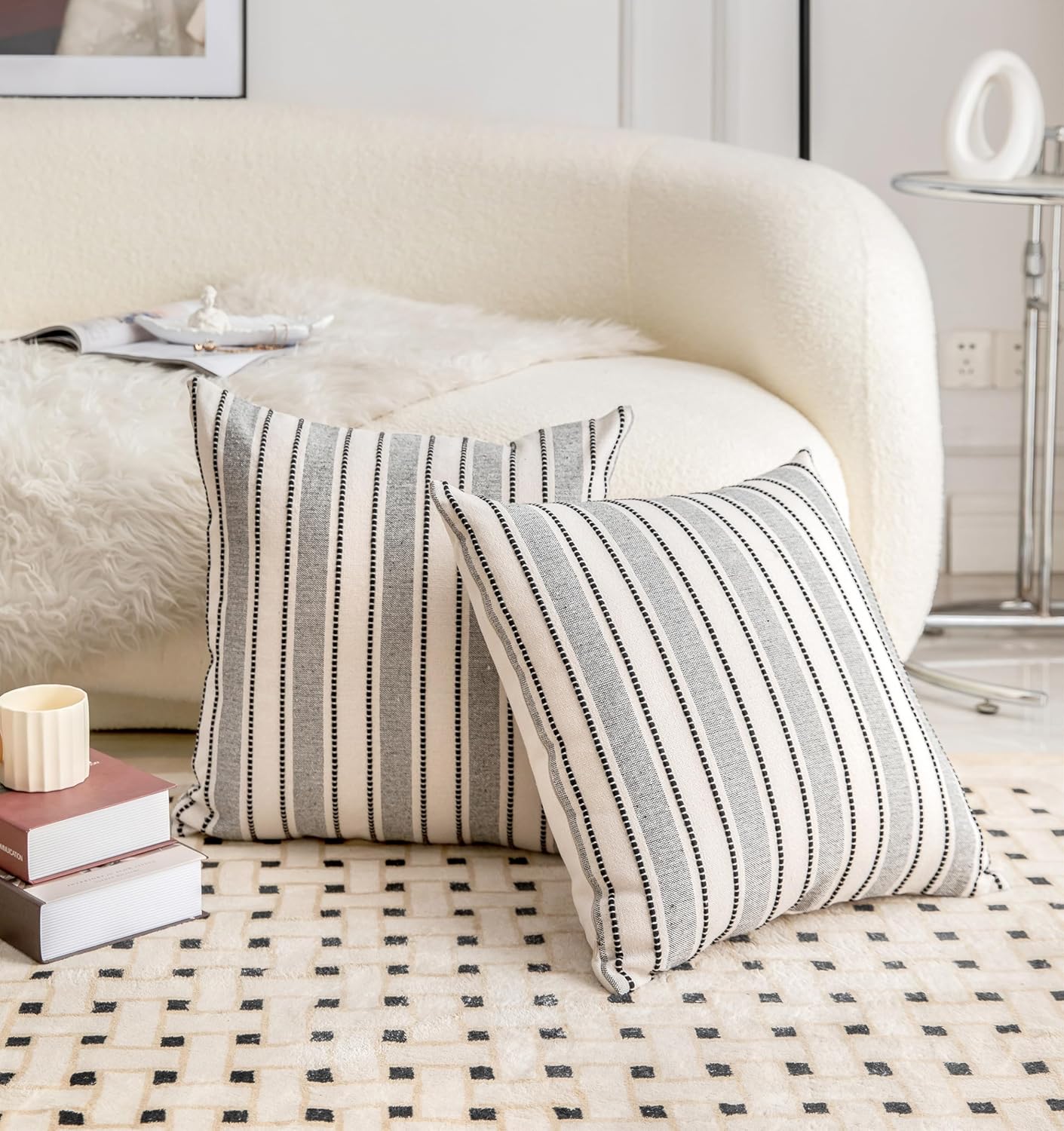 Farmhouse Textured Pillow Case / Black / 18 x 18 / Set of 2