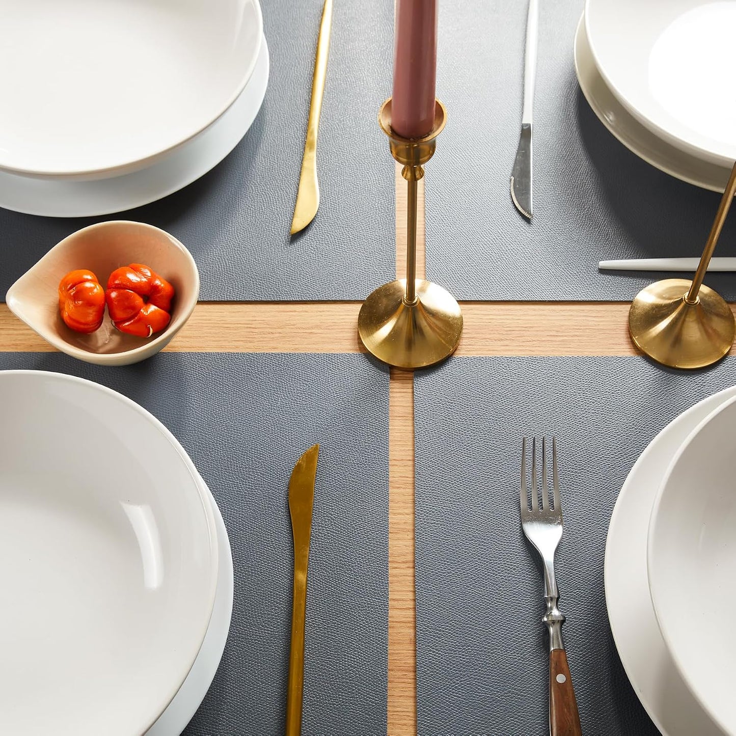 DOLOPL Grey Placemats Set of 6, Wipeable Faux Leather Place Mats | Leather-look, Easy Clean,Washable, Heat Resistant