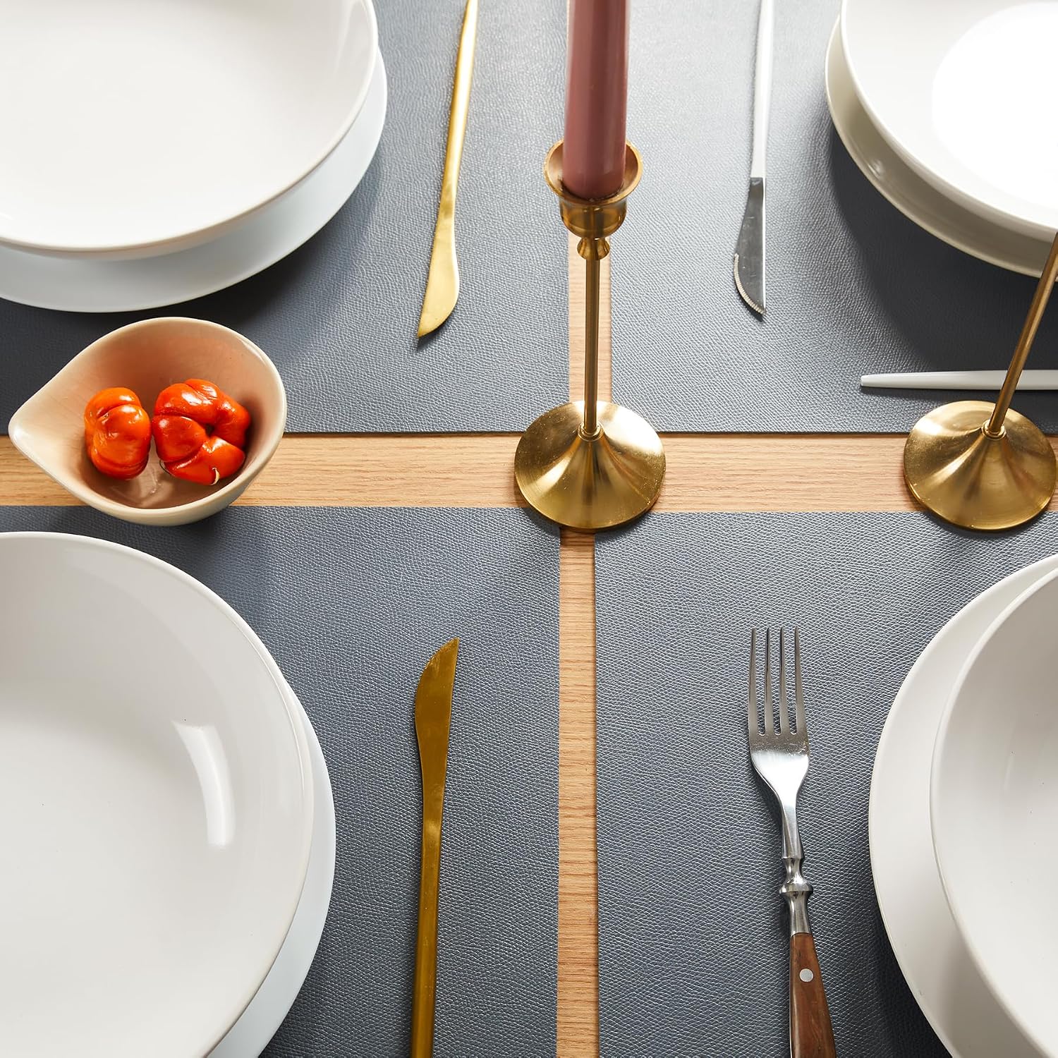 DOLOPL Grey Placemats Set of 6, Wipeable Faux Leather Place Mats | Leather-look, Easy Clean,Washable, Heat Resistant