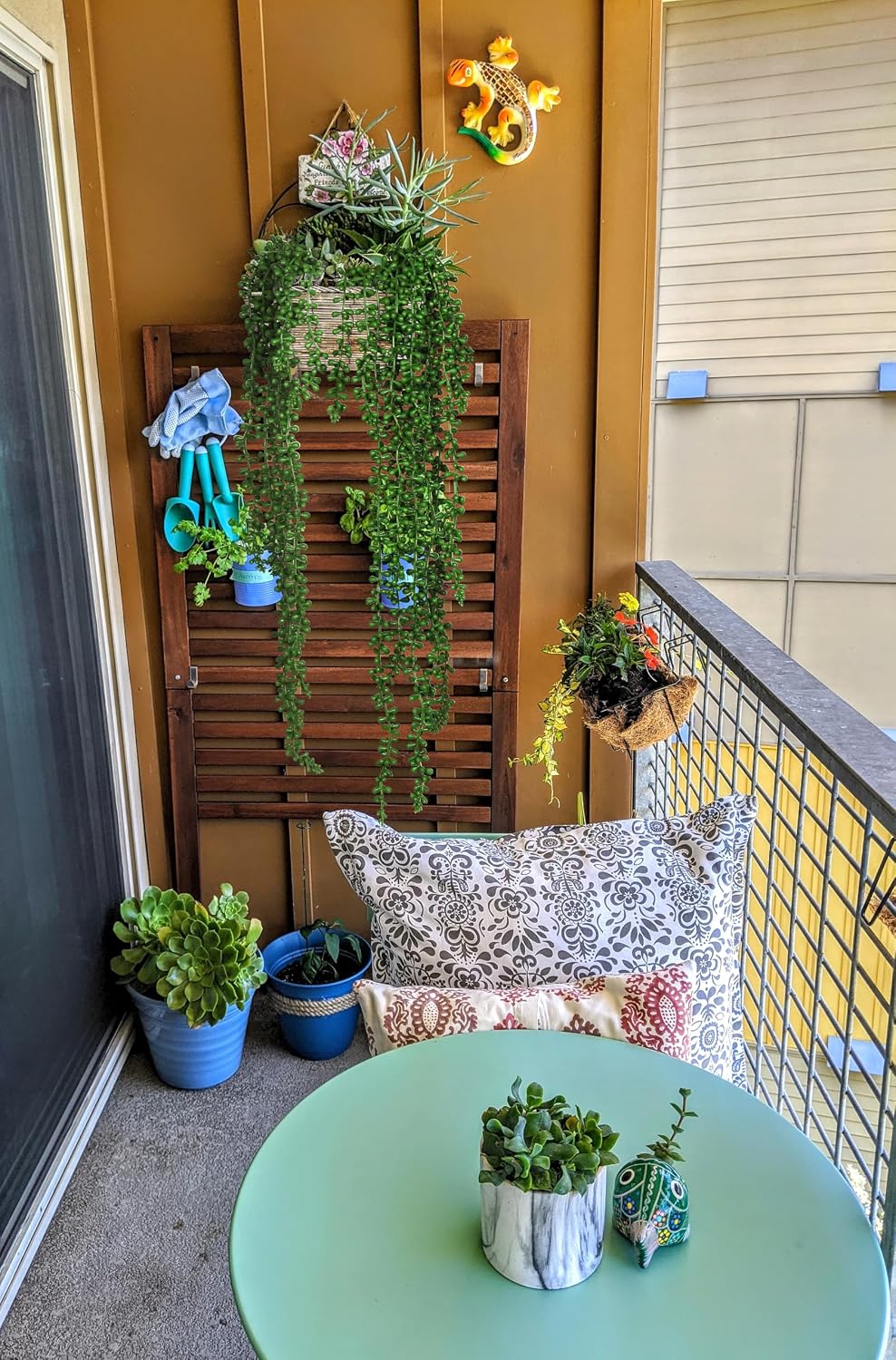 Artificial Hanging Succulents Fake String of Pearls Plant Faux Greenery Wall / Green / Set of 6
