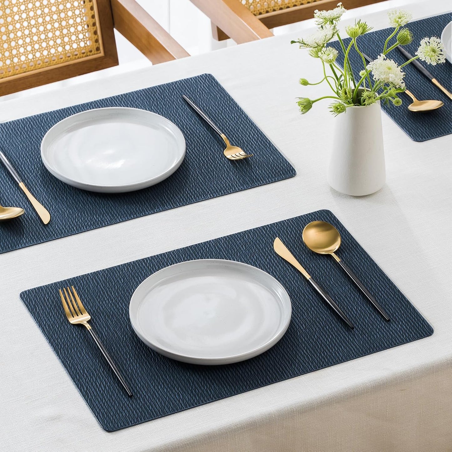 Jovono Faux Leather Placemats Set of 8, Waterproof Washable Table Mats, Easy-Clean Heat Resistant Kitchen Vinyl Place