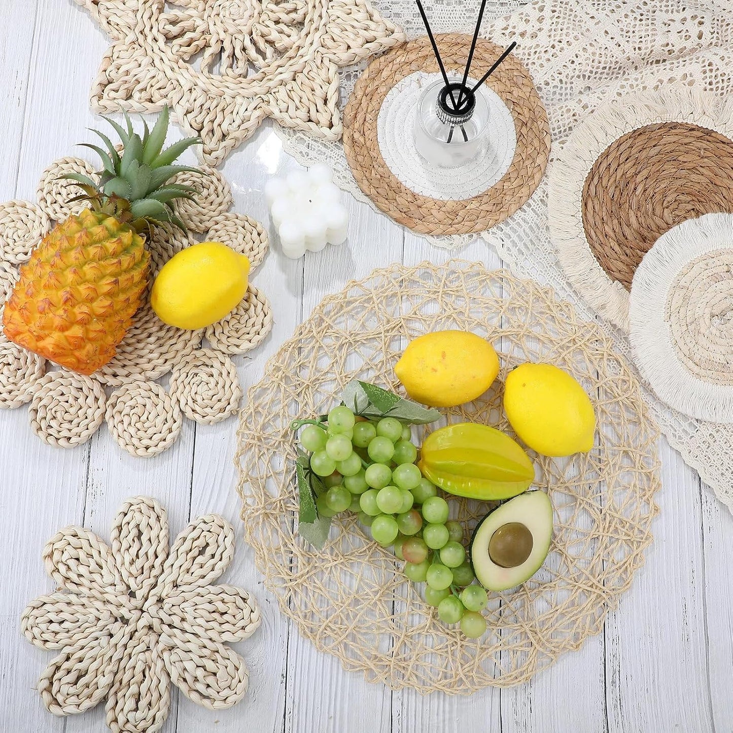 Boho Wall Baskets Decor Hanging Rustic Rattan Wicker Wall Baskets Round Wall Art / Set of 7