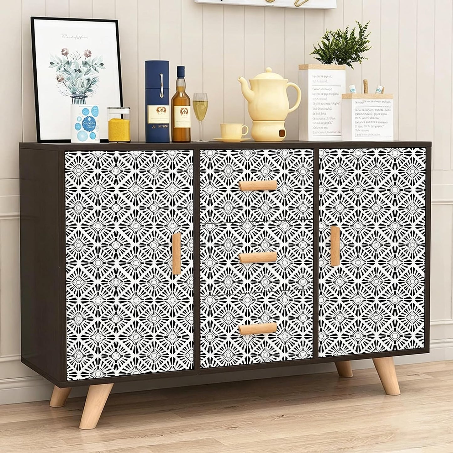 Diamond Wallpaper 2 Sheets Removable Peel and Stick Geometric Pattern / Black / 15.7 x 35.4