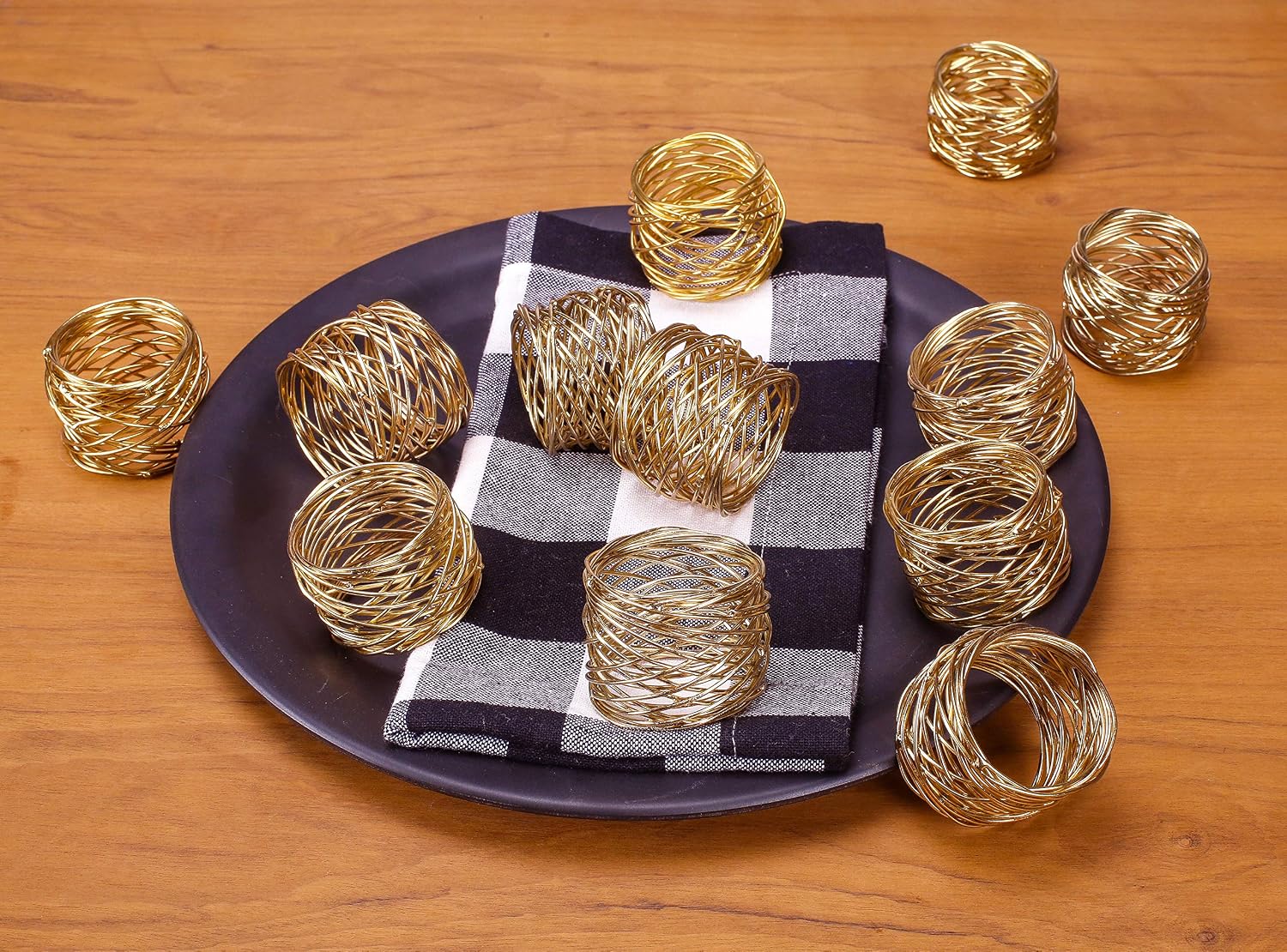 Alpha Living Home Spiral Napkin Rings, Set of 12, Gold Metal | Iron construction, tarnish-resistant finish, 2x2x1.5 in