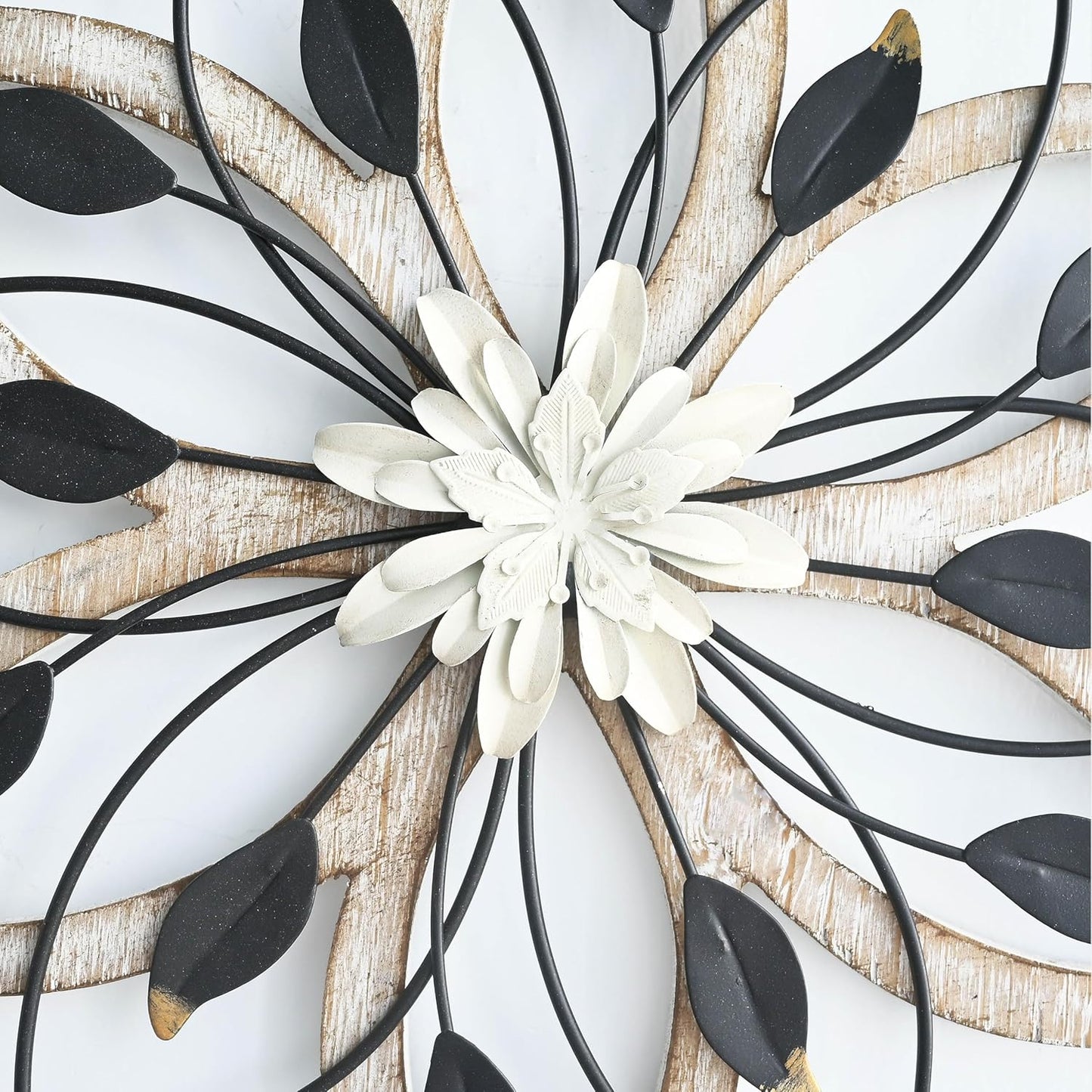 Flowers Wood Wall Decor / Whitewash