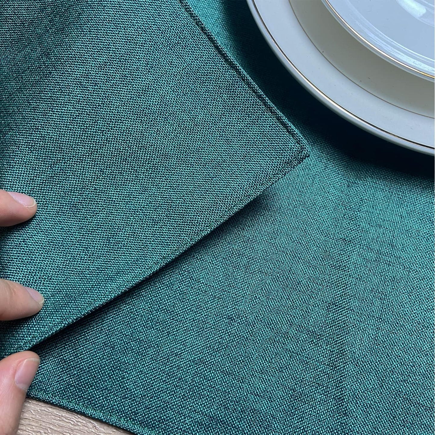 Weabetfu Cloth Placemats Set of 6 Heat Resistant Dining Table Placemats | Cotton Linen Machine Washable Kitchen Table