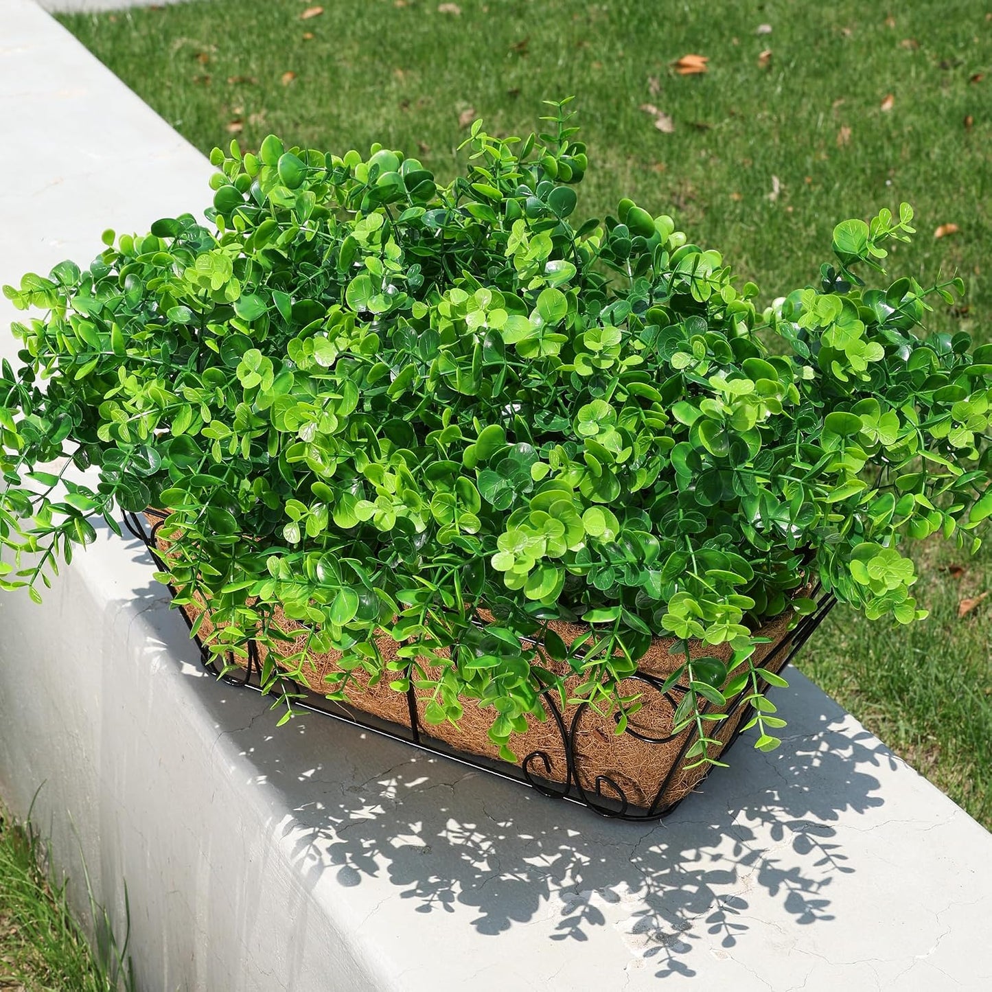 Artificial Plants / 12 Bundles Faux Eucalyptus Leaves Stems Bulk / Green Eucalyptus