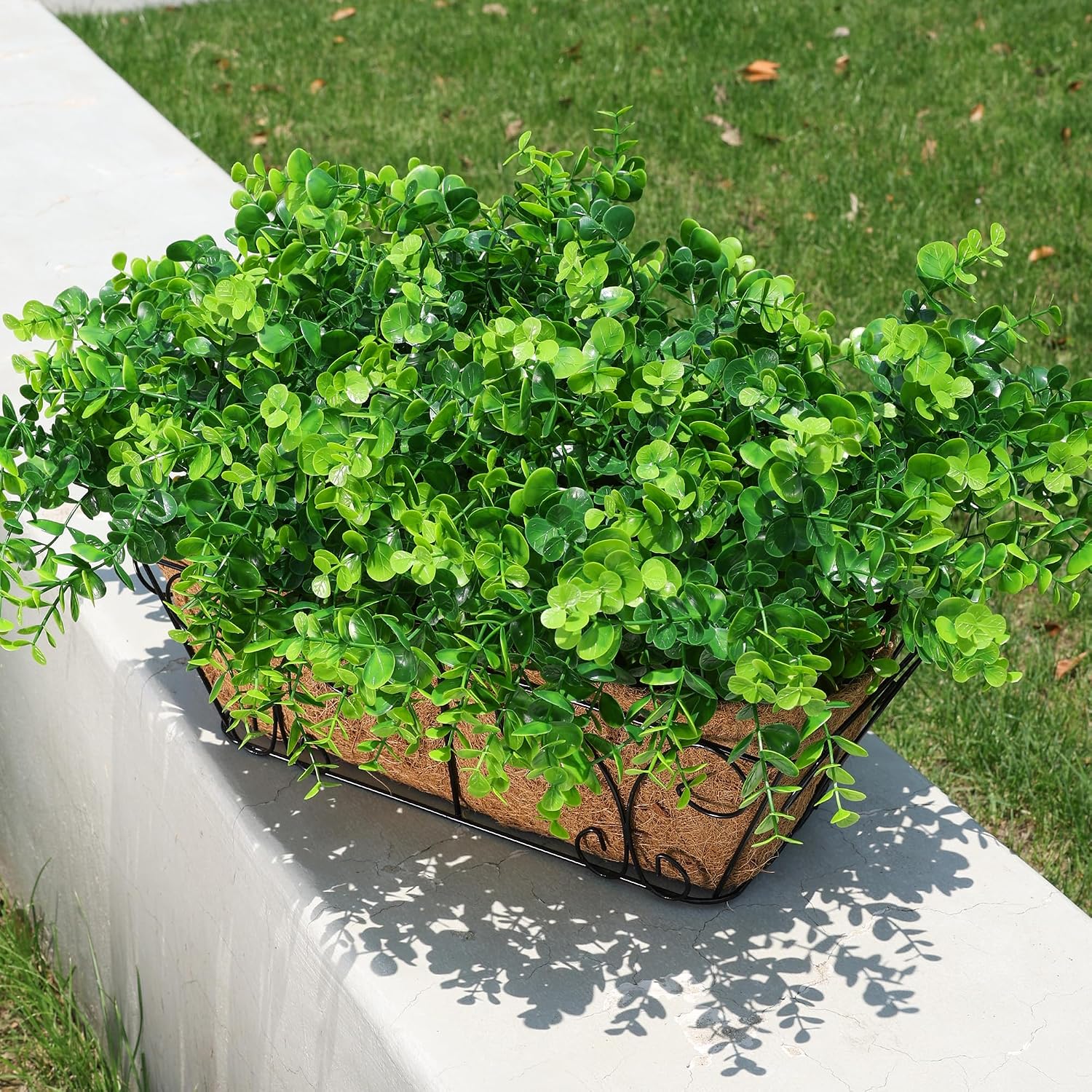Artificial Plants / 12 Bundles Faux Eucalyptus Leaves Stems Bulk / Green Eucalyptus
