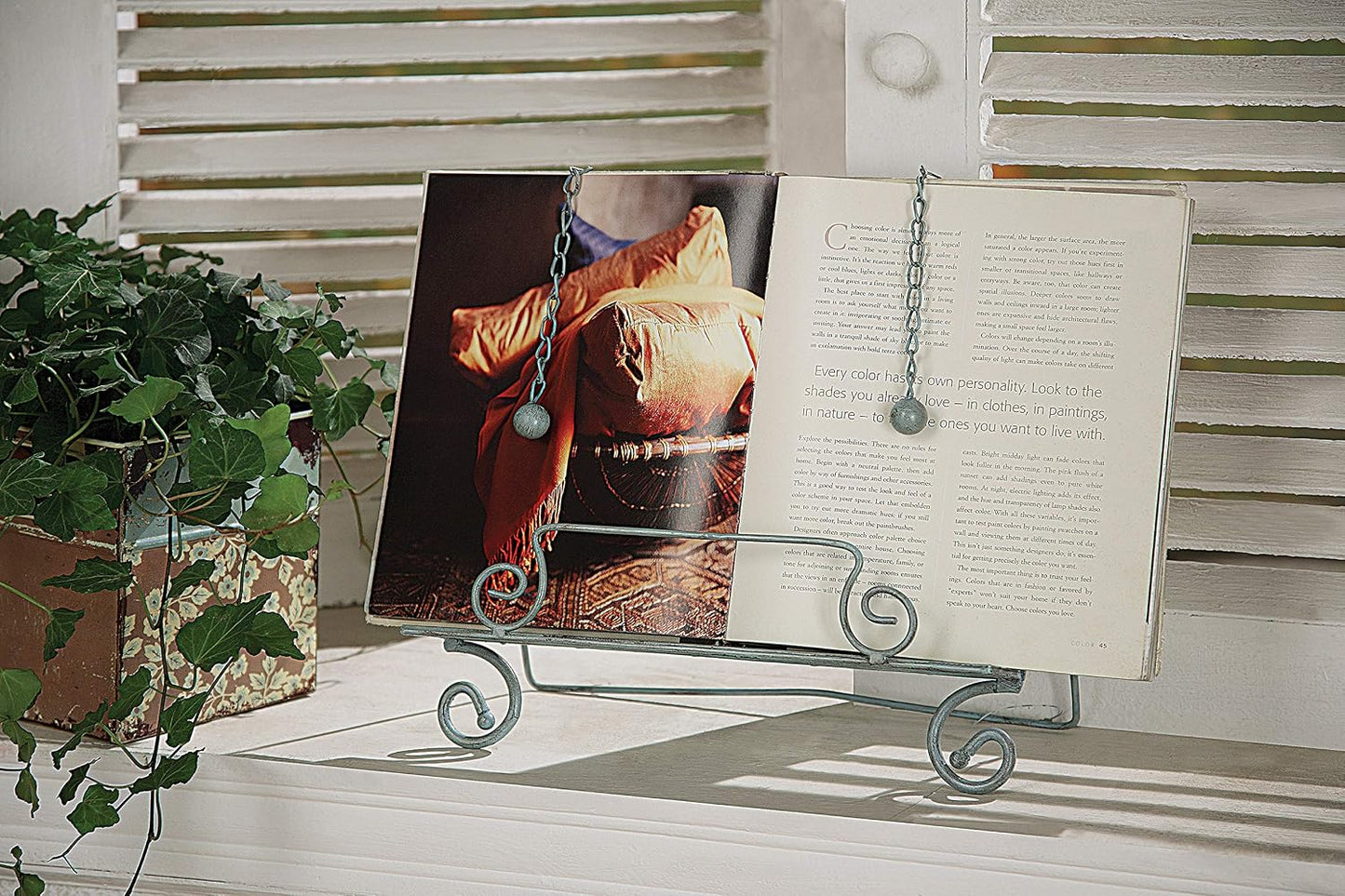 Creative Co-Op Metal Cookbook Holder, Blue