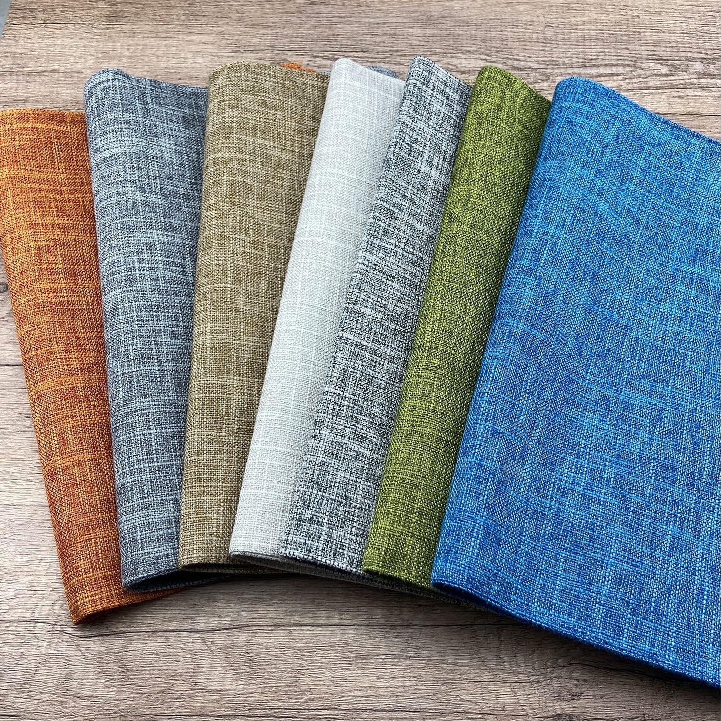 Weabetfu Cloth Placemats Set of 6 Heat Resistant Dining Table Placemmats | Cotton Linen Machine Washable Kitchen Table