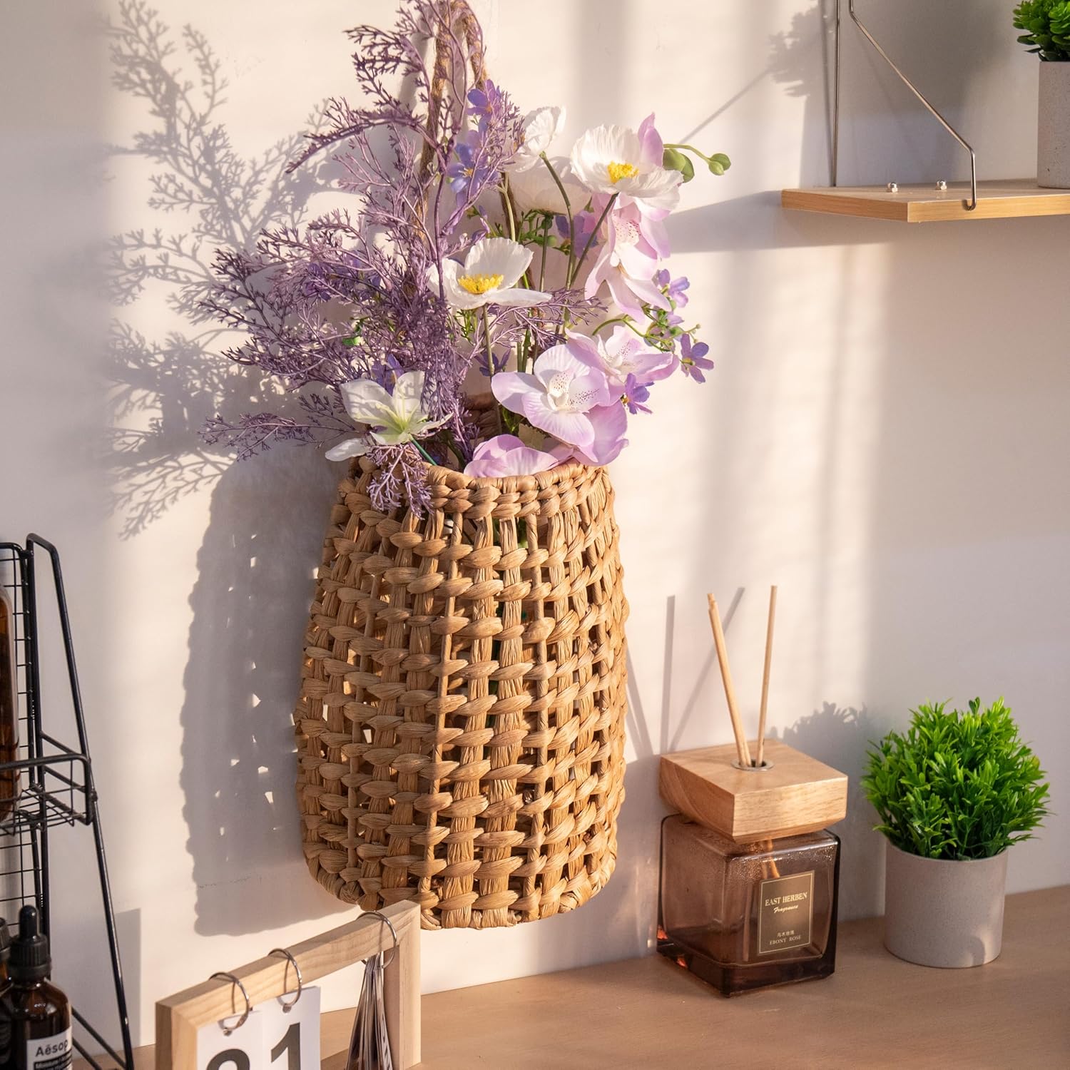Woven Hanging Basket Door Hanging Basket Wall / Water Hyacinth