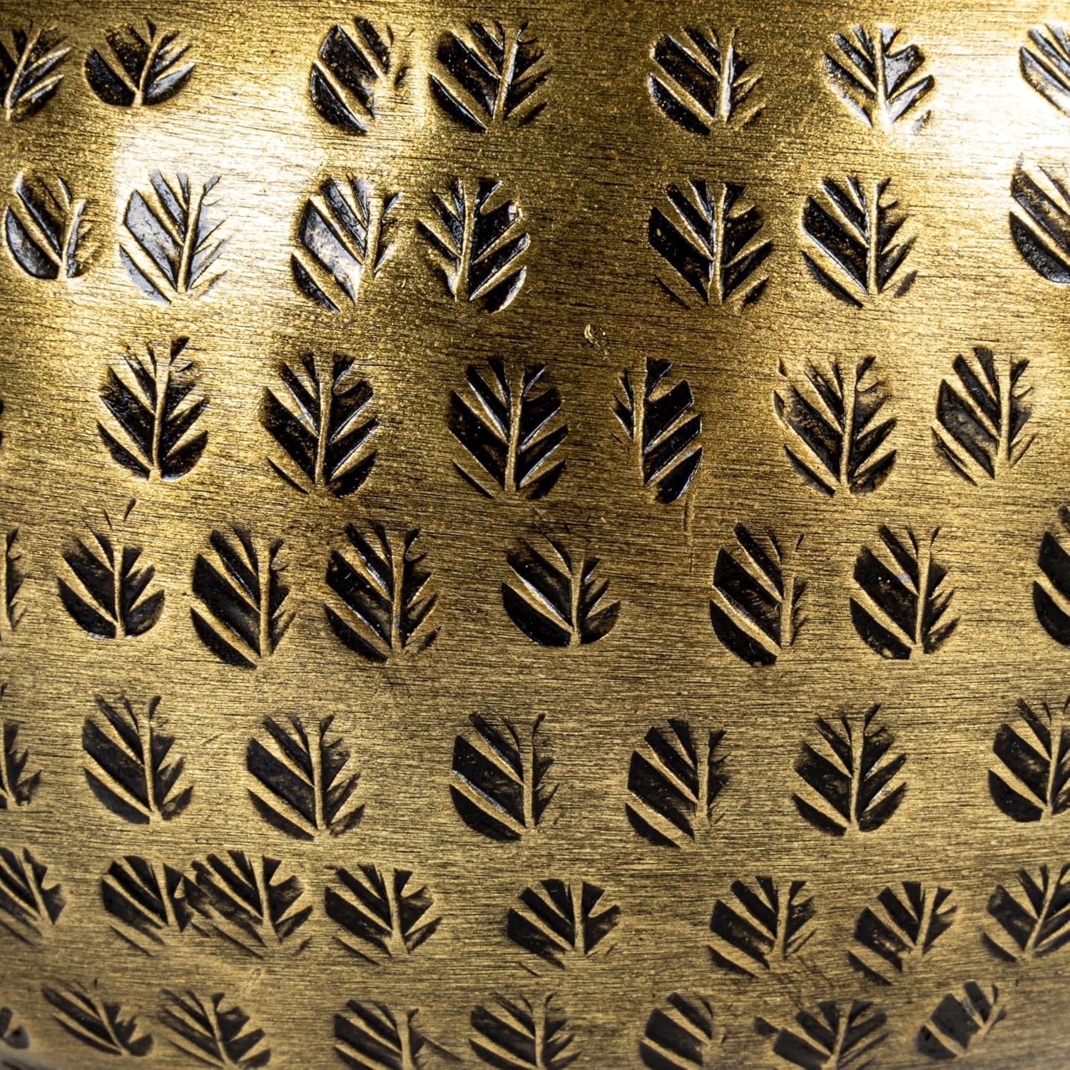 Round Hammered Metal Container / Bird