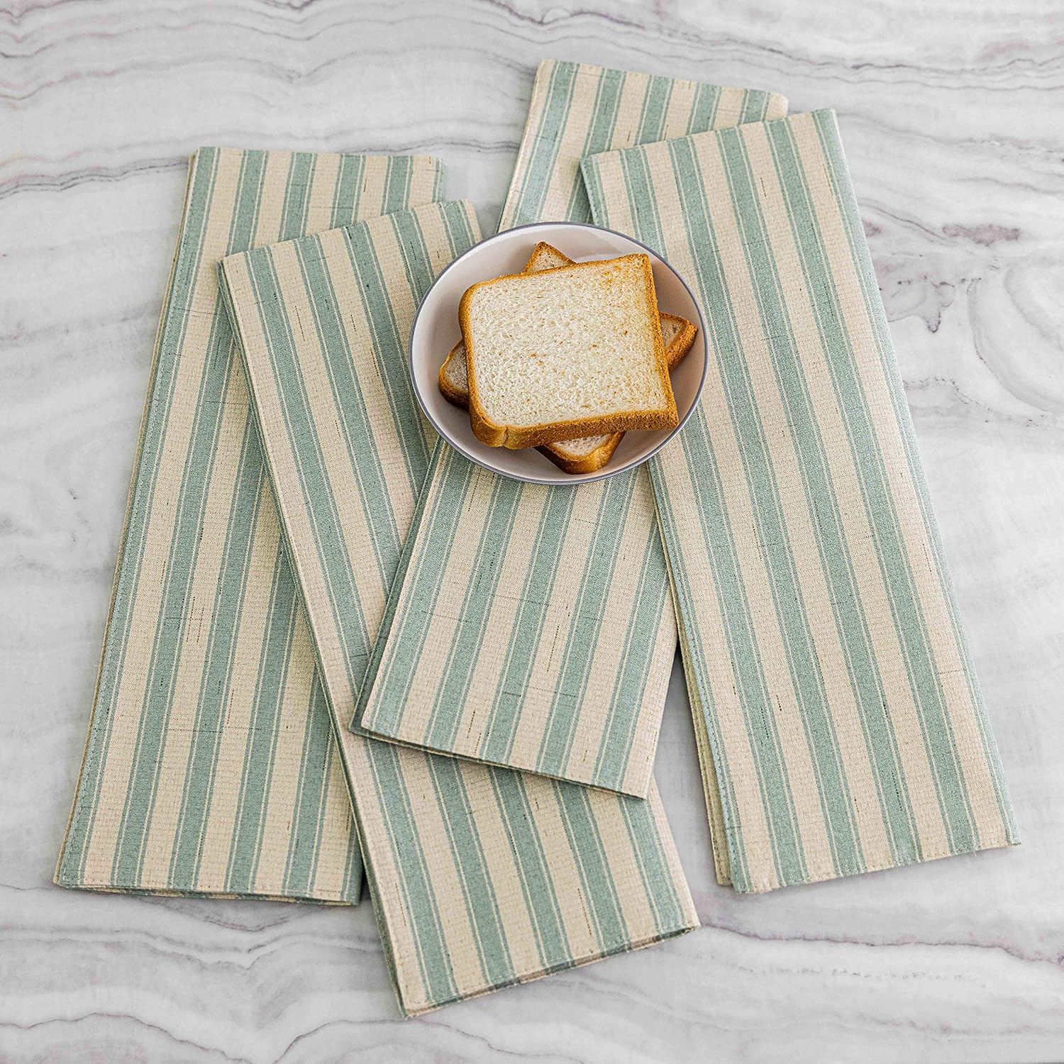 Home Brilliant Placemats Set of 6 Heat Resistant Dining Table Mat for Kitchen Table Dinner Summer Decor, 13 x 19