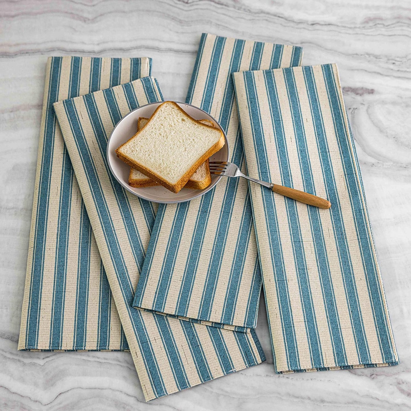Home Brilliant Table Mats Set of 6 Heat Resistant Dining Placemats for Kitchen Table Farmhosue Rustic, 13 x 19 inches