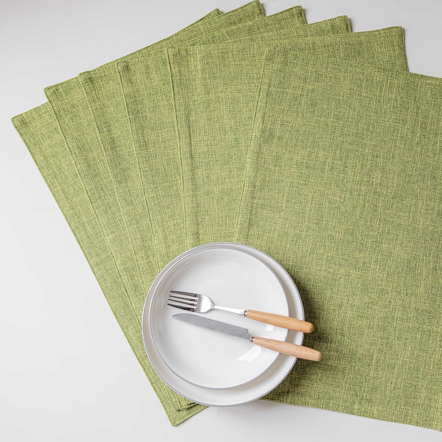 Home Brilliant Green Placemats Set of 8 Washable Place Mats Linen Placemats Heat Resistant Table Mats for Wooden Table