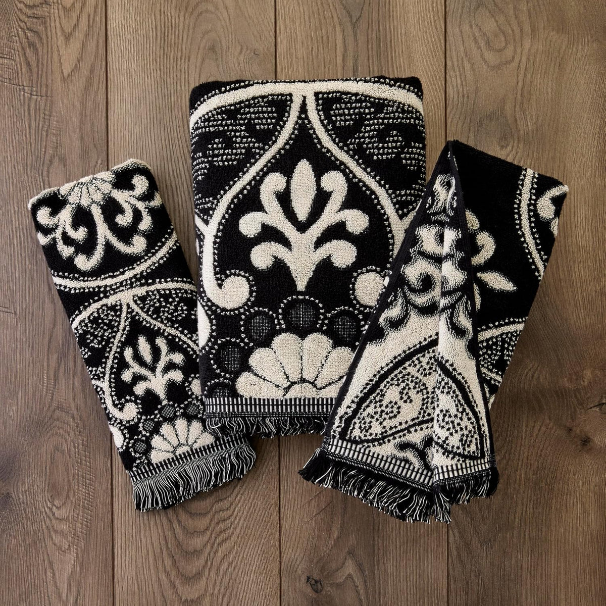 SKL Home Amherst Medallion Hand Towel Set-2pc, Premium 100% Cotton, Black | 600 GSM. Spa-level quality. Soft &