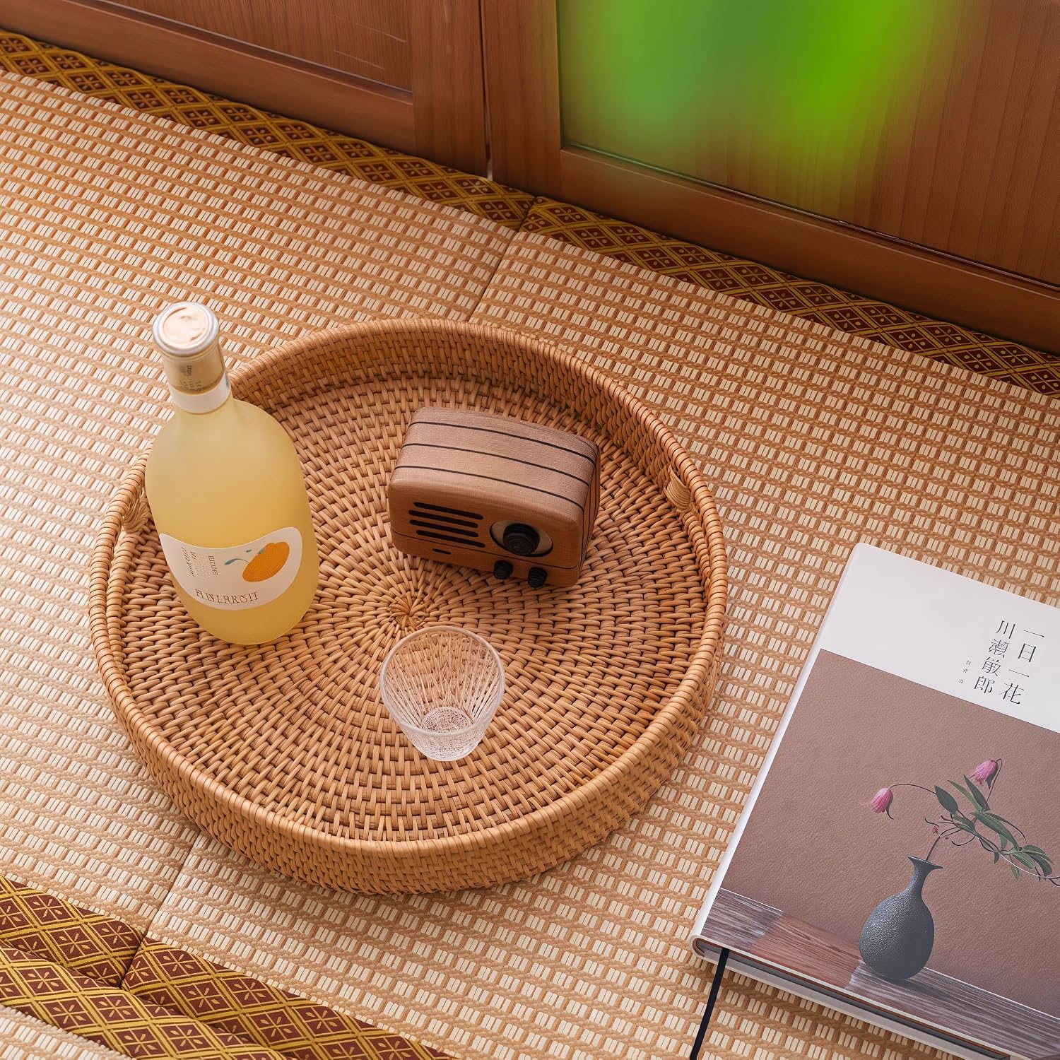 Round Rattan Tray / Natural / 11.8