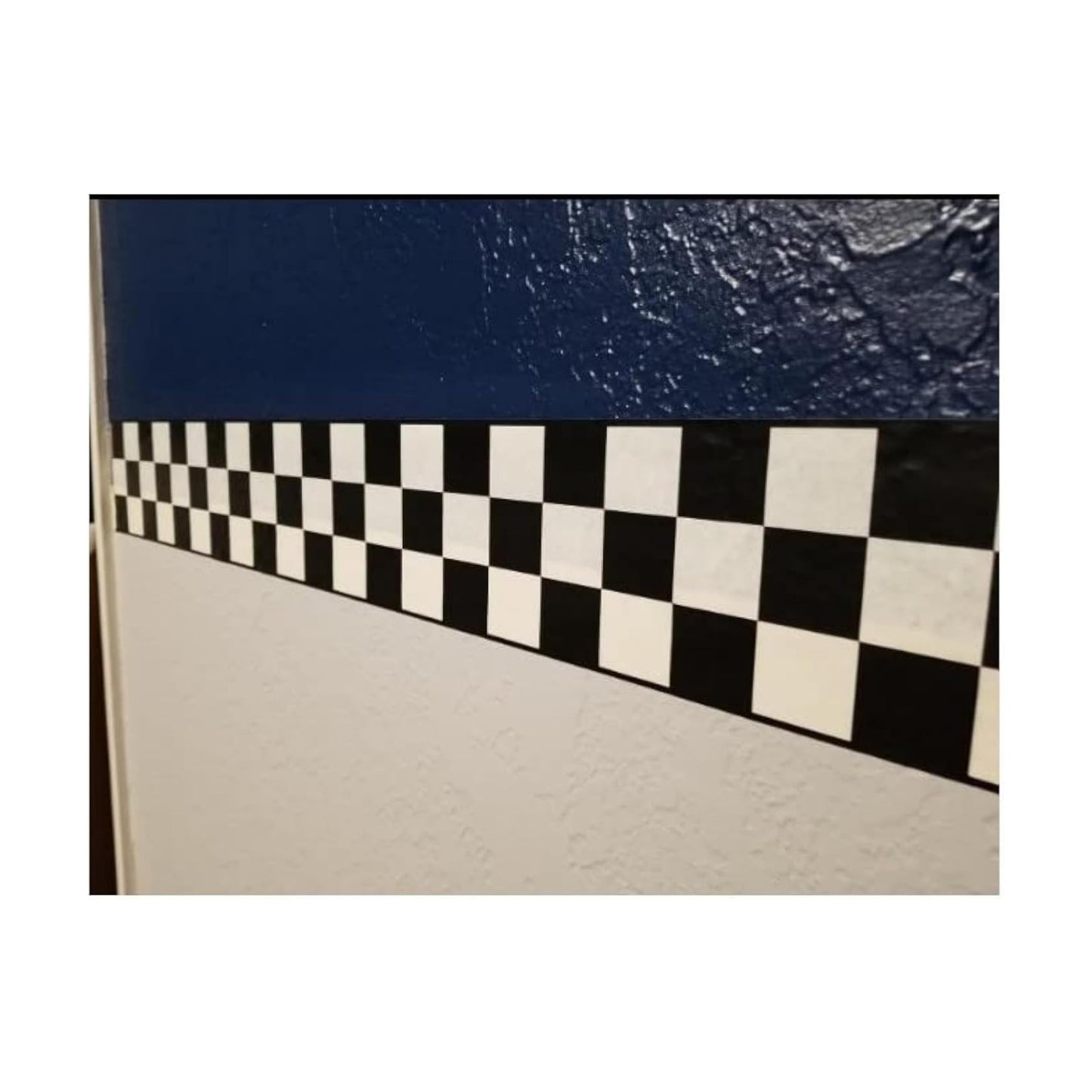 Checkered Flag Cars Wallpaper Border / Black / 4.5 Inch