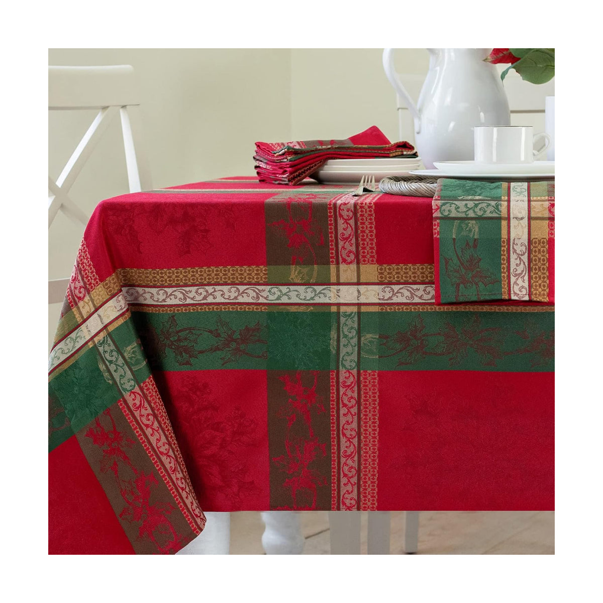 Benson Mills Holiday Legacy Tablecloth (60" x 84" Rectangular)