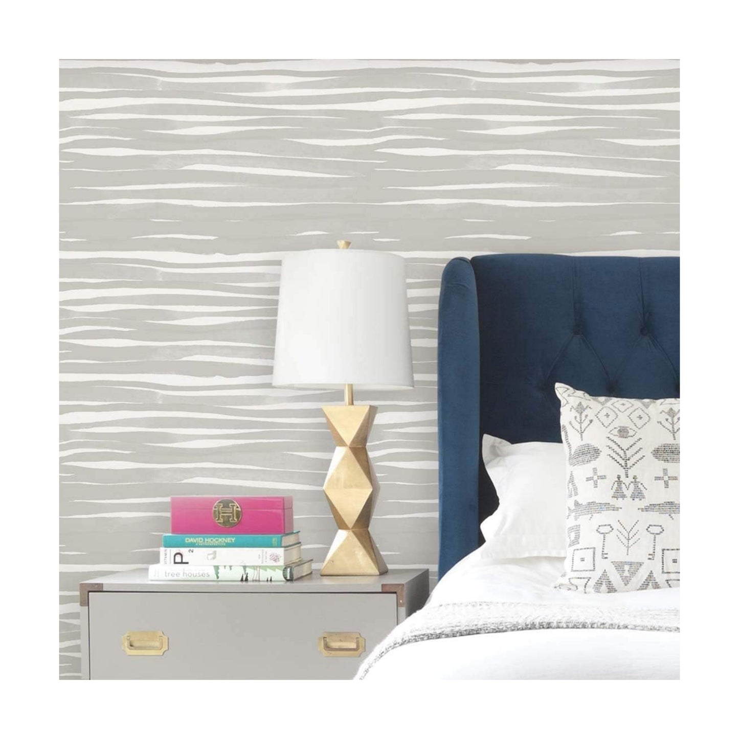 Vinyl Peel and Stick Removable Wallpaper / 18 x 18 / Gray Painted Stripes