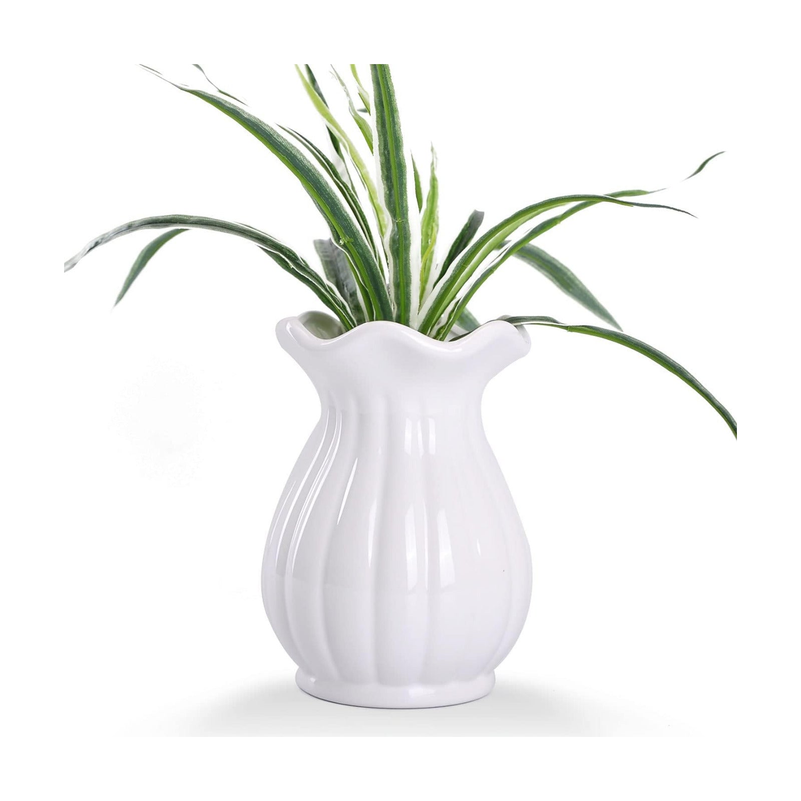 Modern Ribbed Design Small Ceramic Decorative Tabletop Centerpiece Vase / Asian / White / 6 Inch