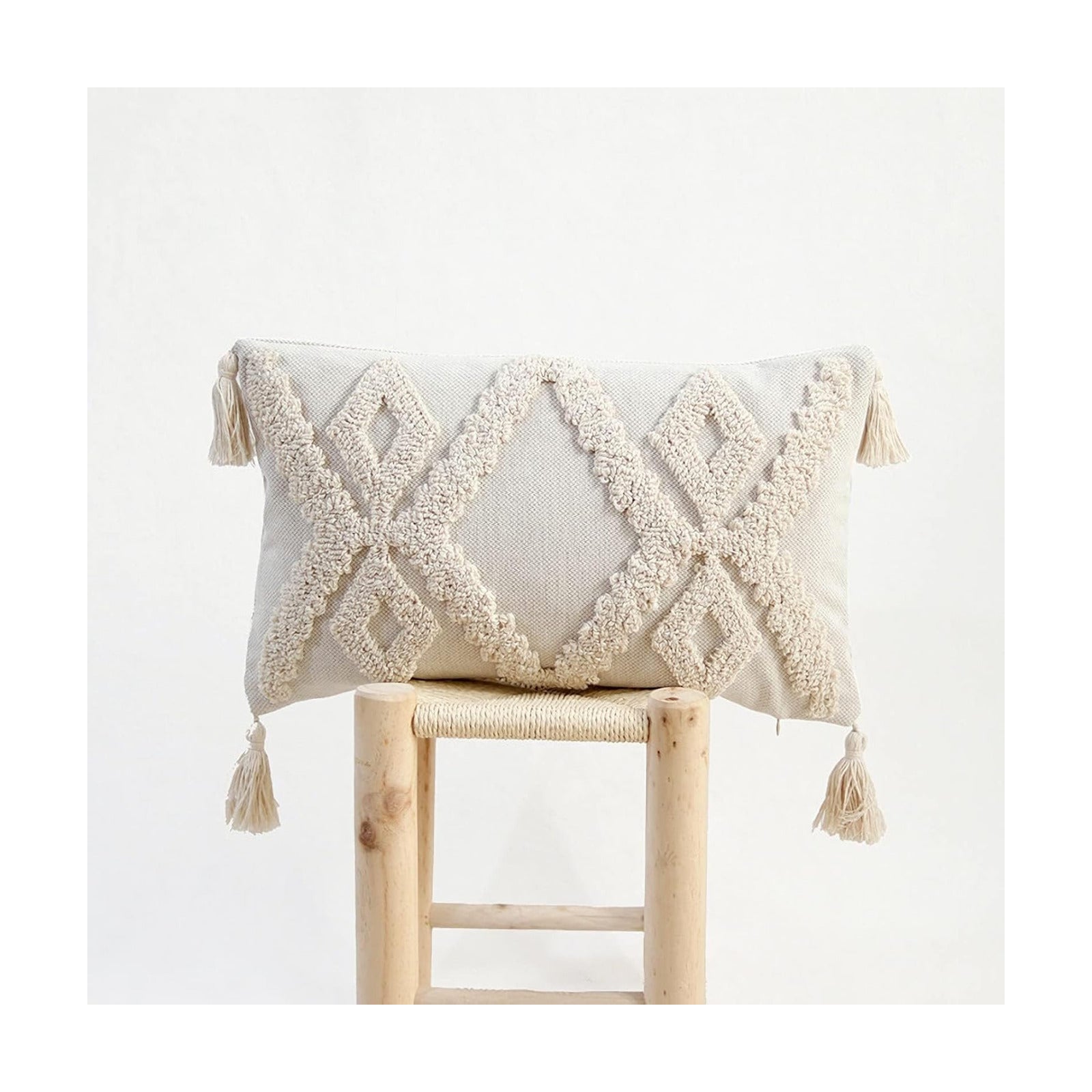 Boho Tufted Lumbar Throw Pillow Cover / Beige / 12 x 20