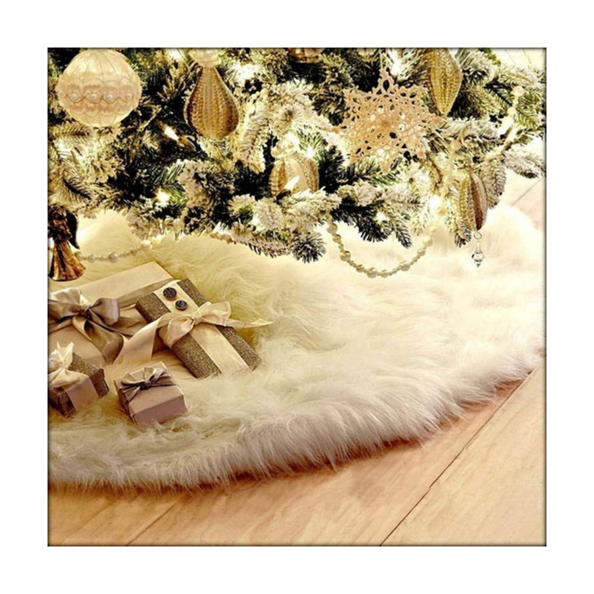 AOGU 30 Inch Faux Fur Christmas Tree Skirt White Plush Skirt for Merry Christmas Party Christmas Tree Decoration