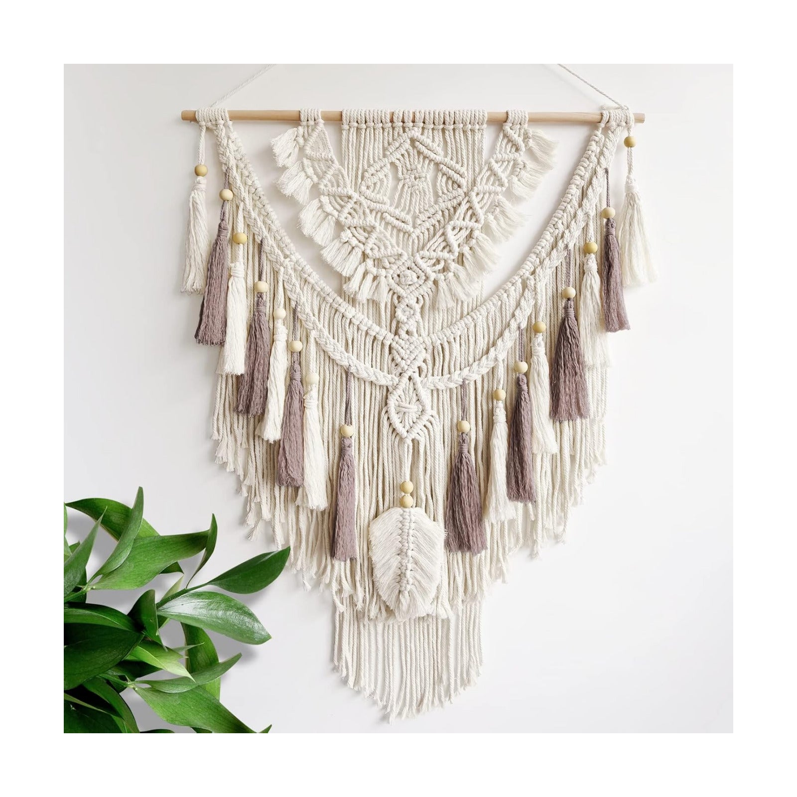 Macrame Wall Hanging / Pink