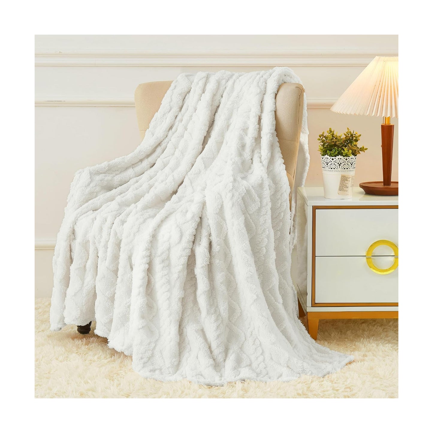 Aganear Fleece Throw Blanket for Couch Sofar 50"x60" White