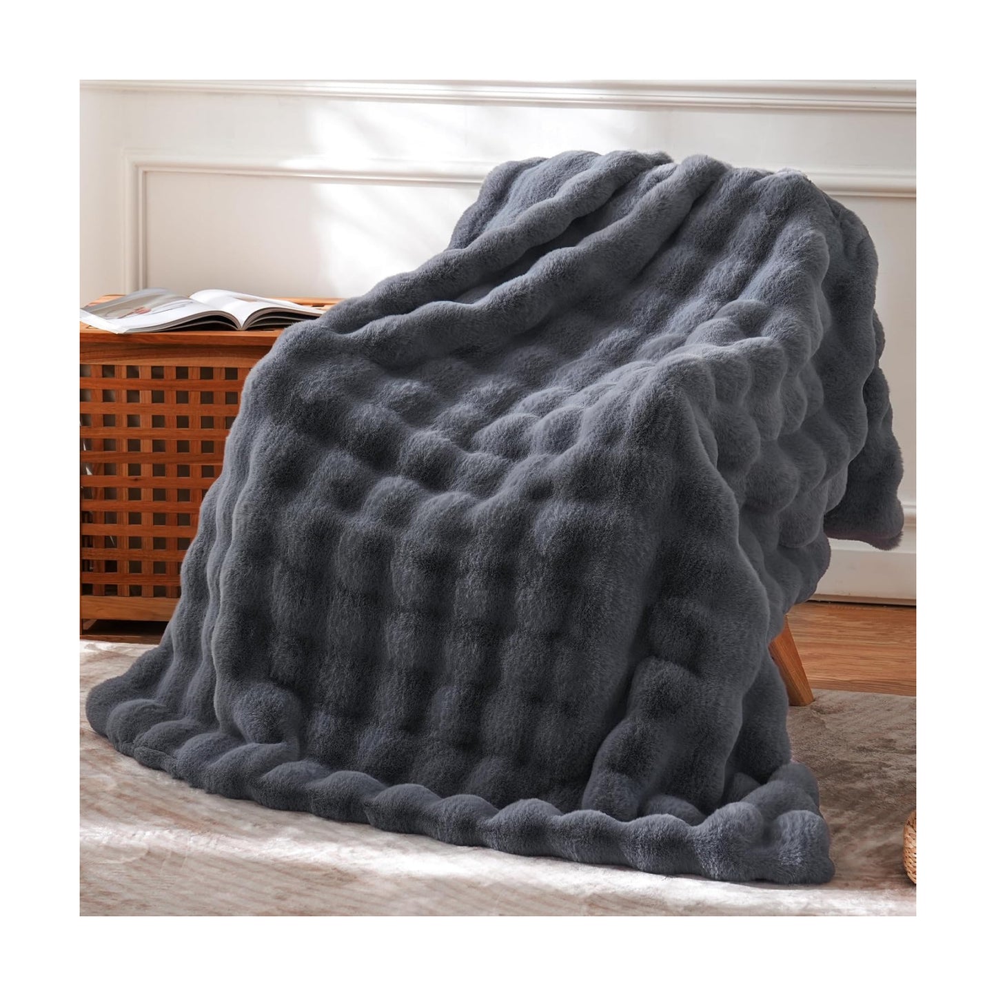 BENVWE Faux Fur Throw Blanket for Couch – Cozy Fuzzy Soft Plush Fluffy Thick Luxury Minky Bubble Blanket for Living