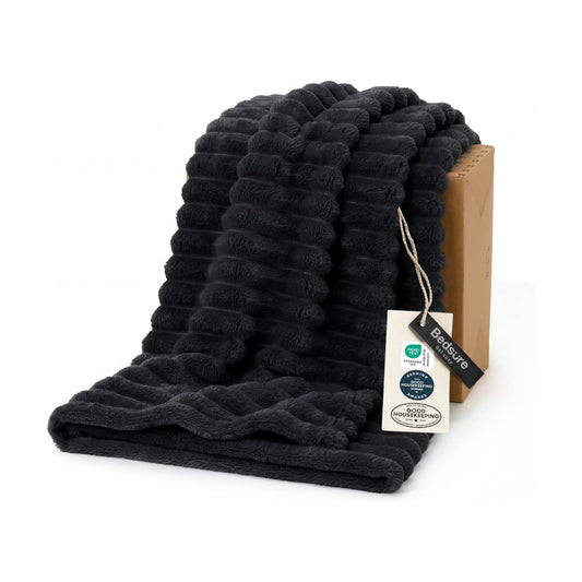 Bedsure Soft Black Throw Blanket for Couch Decor Gifts 50"x70"