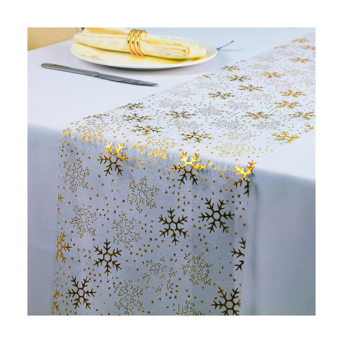 Snowkingdom 2 Pcs Christmas Snowflake Gold Table Runner Sparkly Golden Metallic Foil Runners Decorations Glitter for Winter Festival Holiday Home Party Seasonal