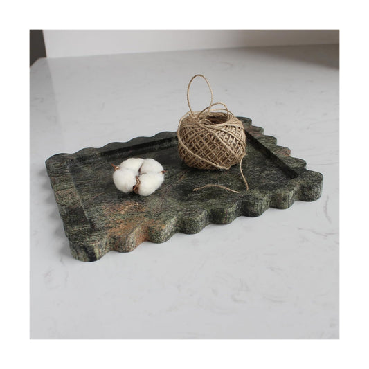 Natural Scalloped Marble Tray / Rainforest Green / 10.8 x 8