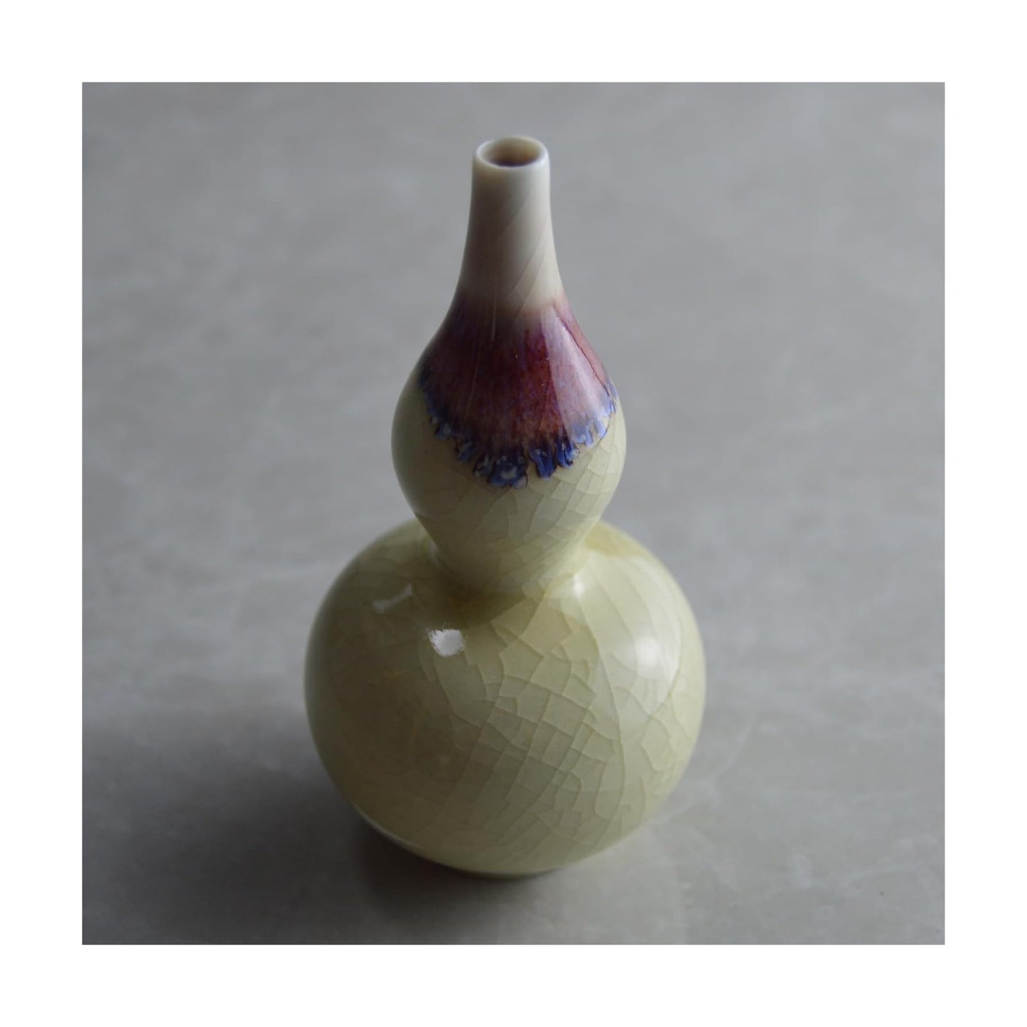 Glazed Porcelain Mini Tiny Vase Ceramic Mini Crackle Ice Pattern for Decoration / Hulu, Clay