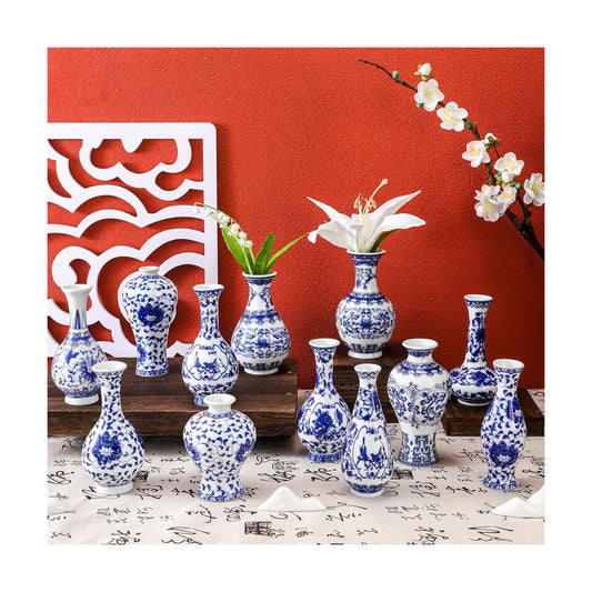 Small and White Vase Mini Porcelain Chinoiserie Bud Vase Vintage / Classic / Blue / Set of 12