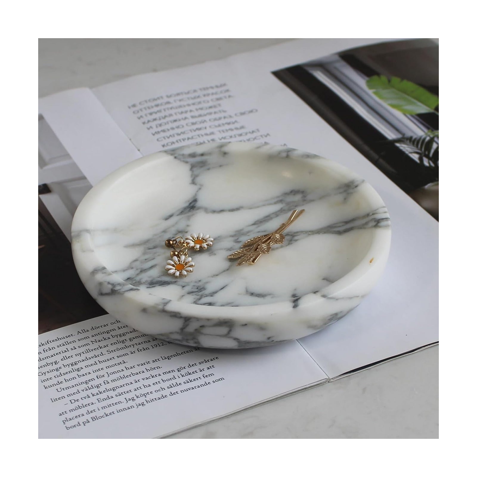 Trinket Dish for Ring Earring / Arabescato Calacatta / Natural