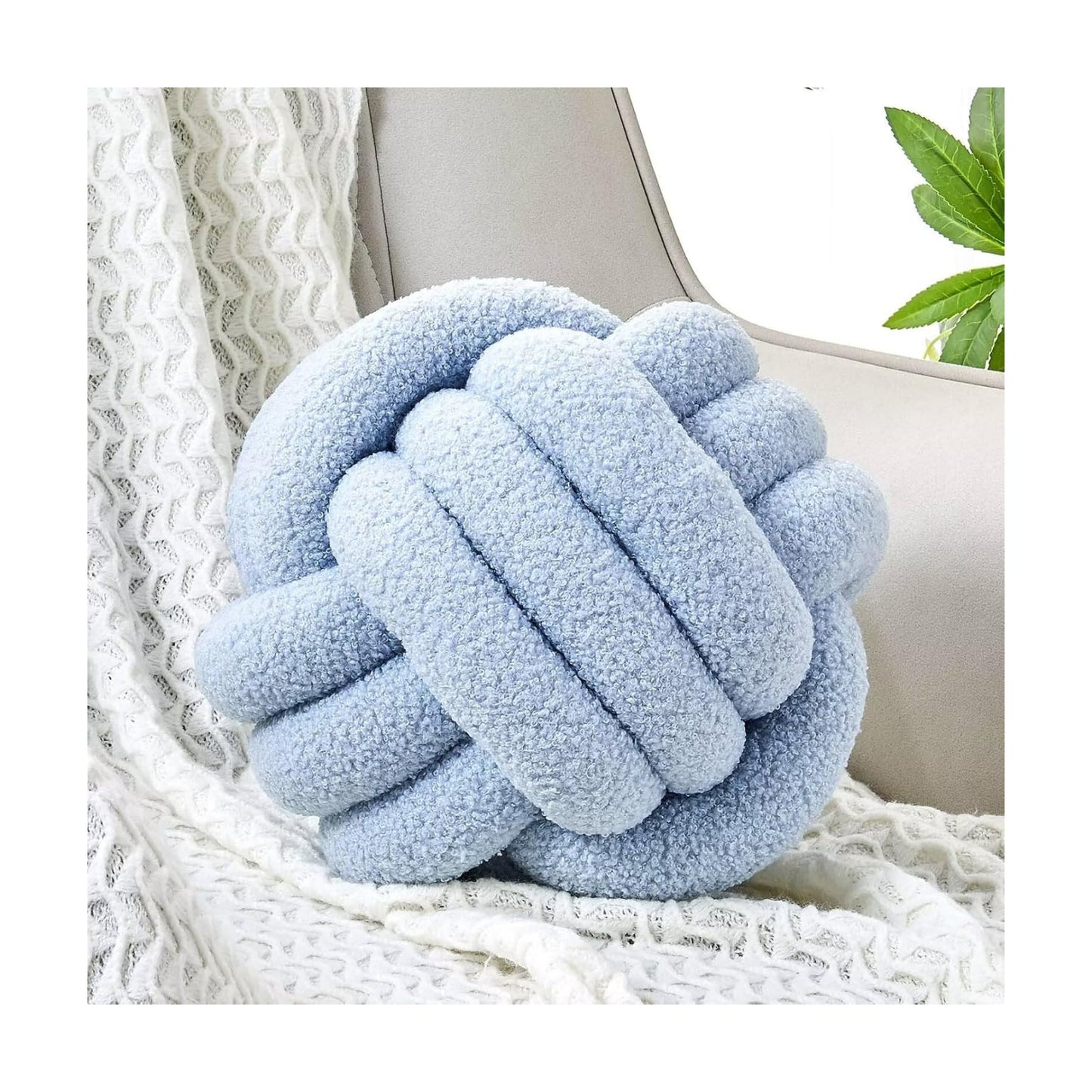 Round Boucle Pillow / Blue / Small