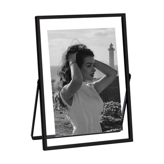 Floating Picture Frame / 1-PACK / Black / 5 x 7