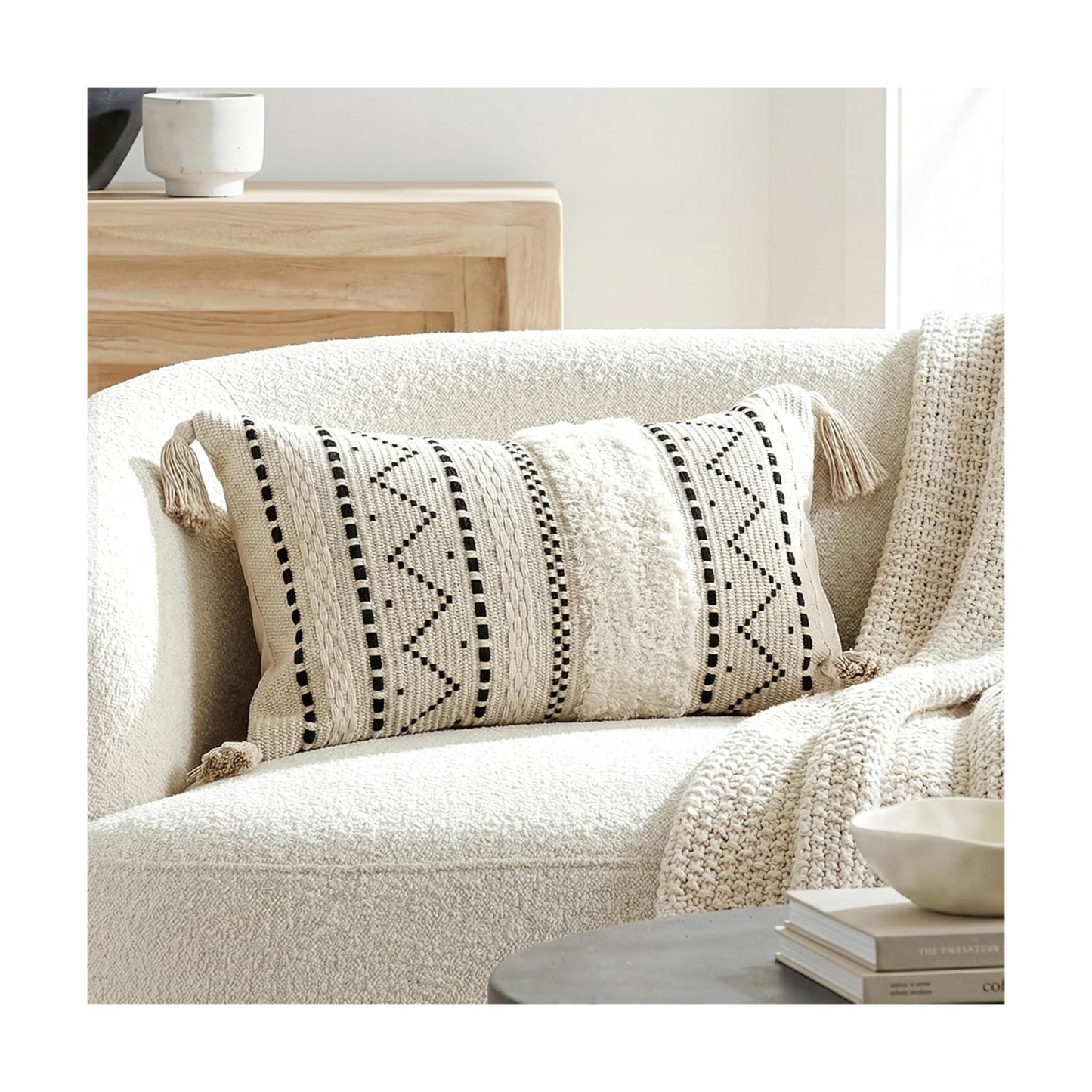 Lumbar Pillow Cover / 20 x 12 / Black