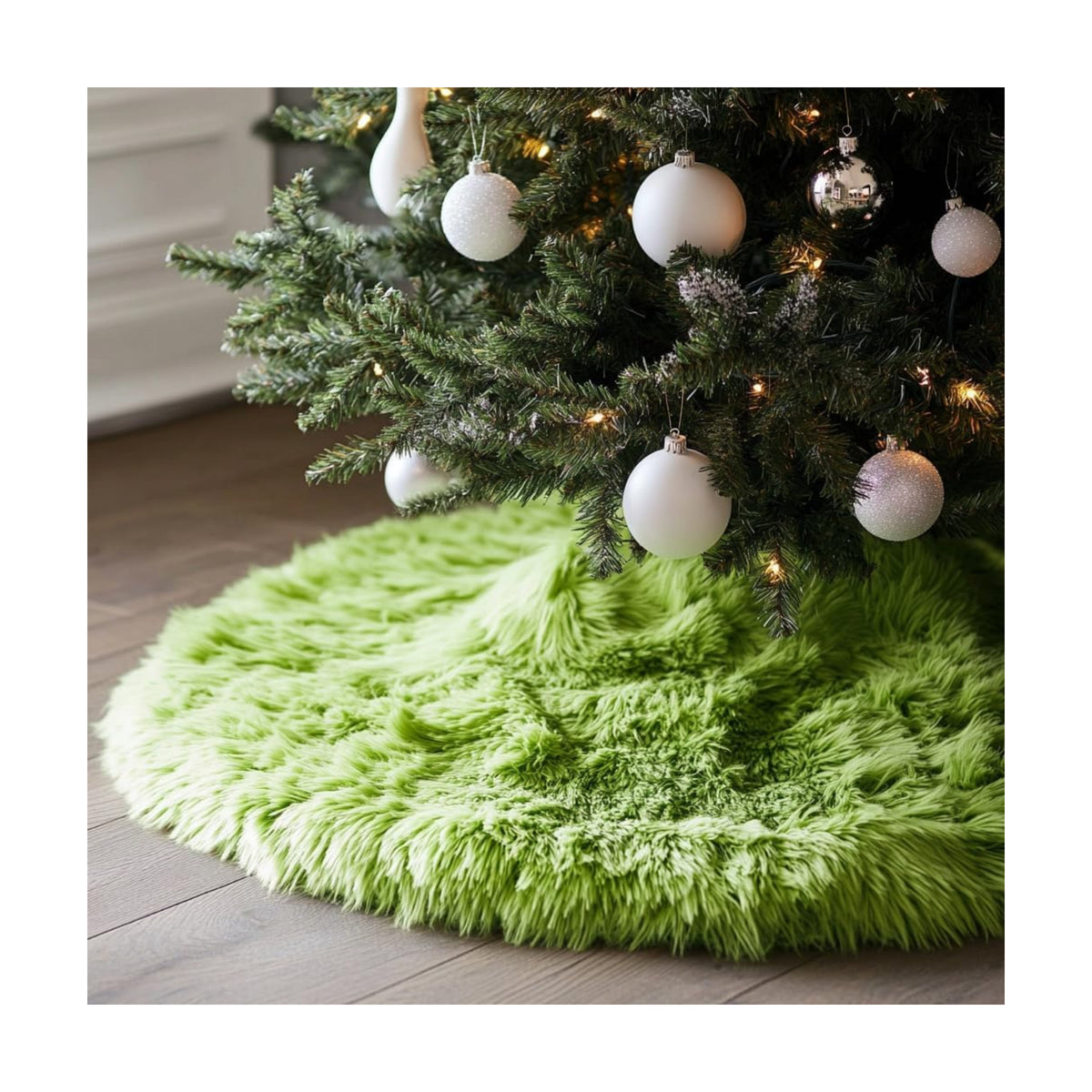 AOGU 48 Inch Faux Fur Christmas Tree Skirt Green Plush Skirt for Merry Christmas Party Christmas Tree Decoration