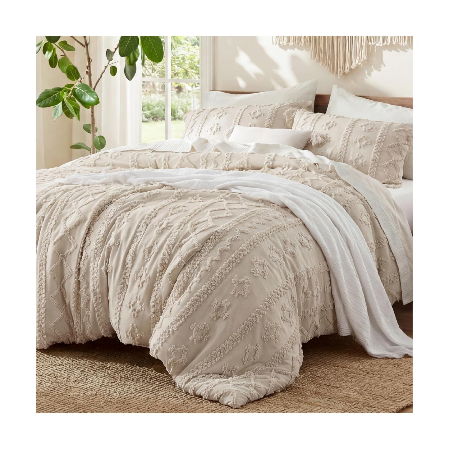 Bedsure Tufted Boho Comforter Set Oversized Queen - Beige Boho Bed Set, GentleSoft™ 3 Pieces Farmhouse-Style Embroidery